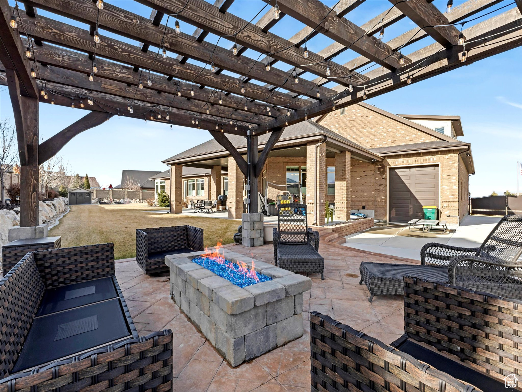 14738 S CURRANT CREEK CIR