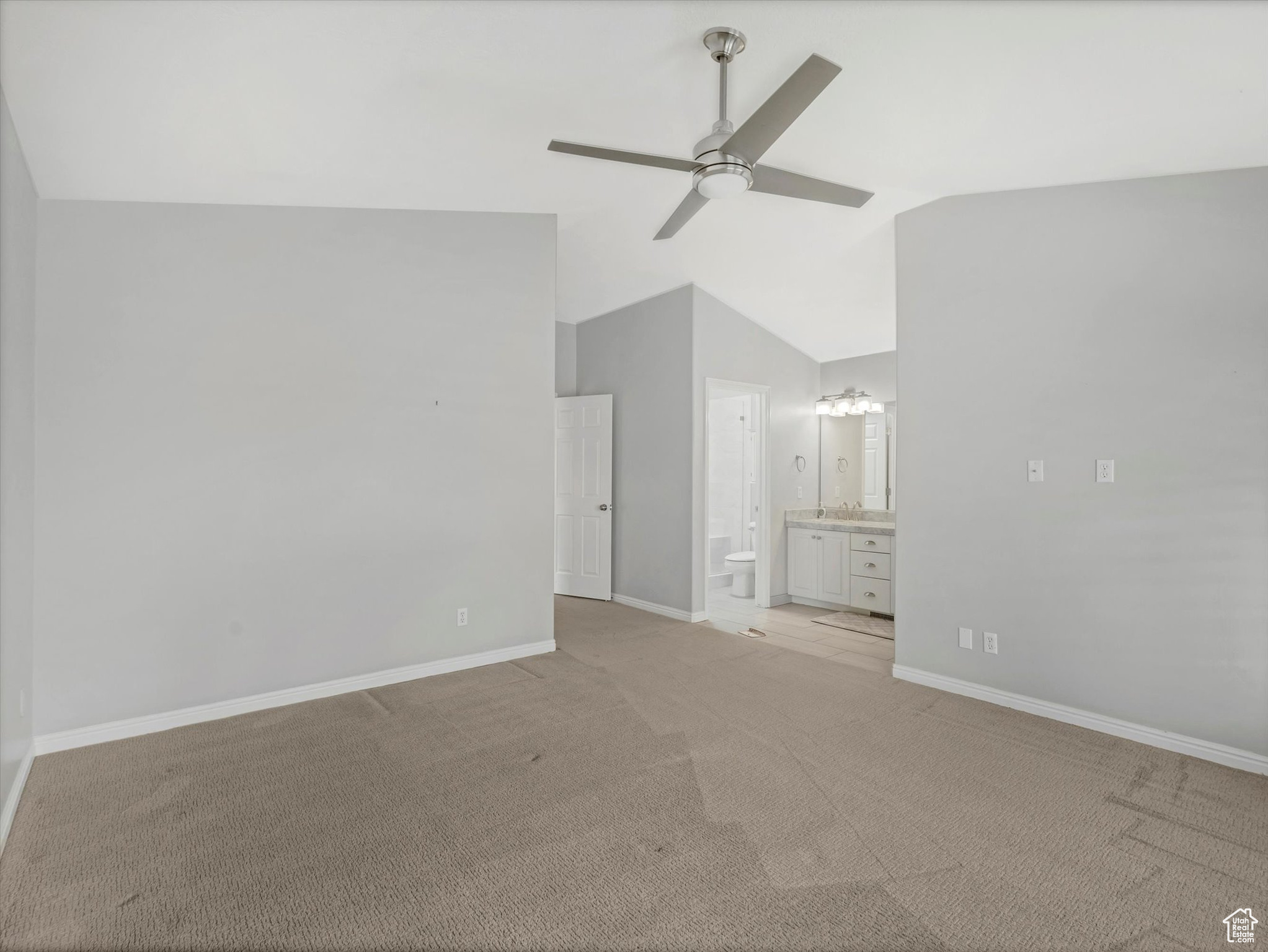 7814 S DOUGLAS FIR CV
