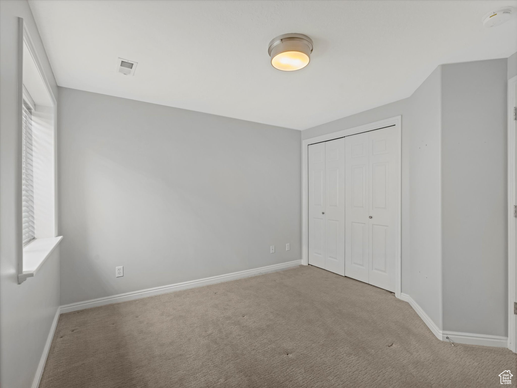 7814 S DOUGLAS FIR CV