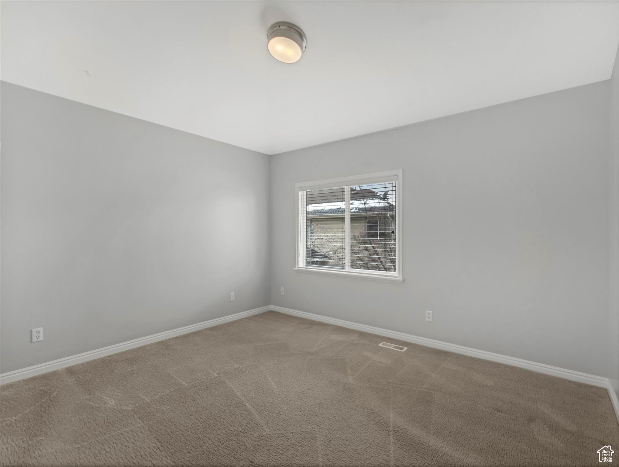 7814 S DOUGLAS FIR CV