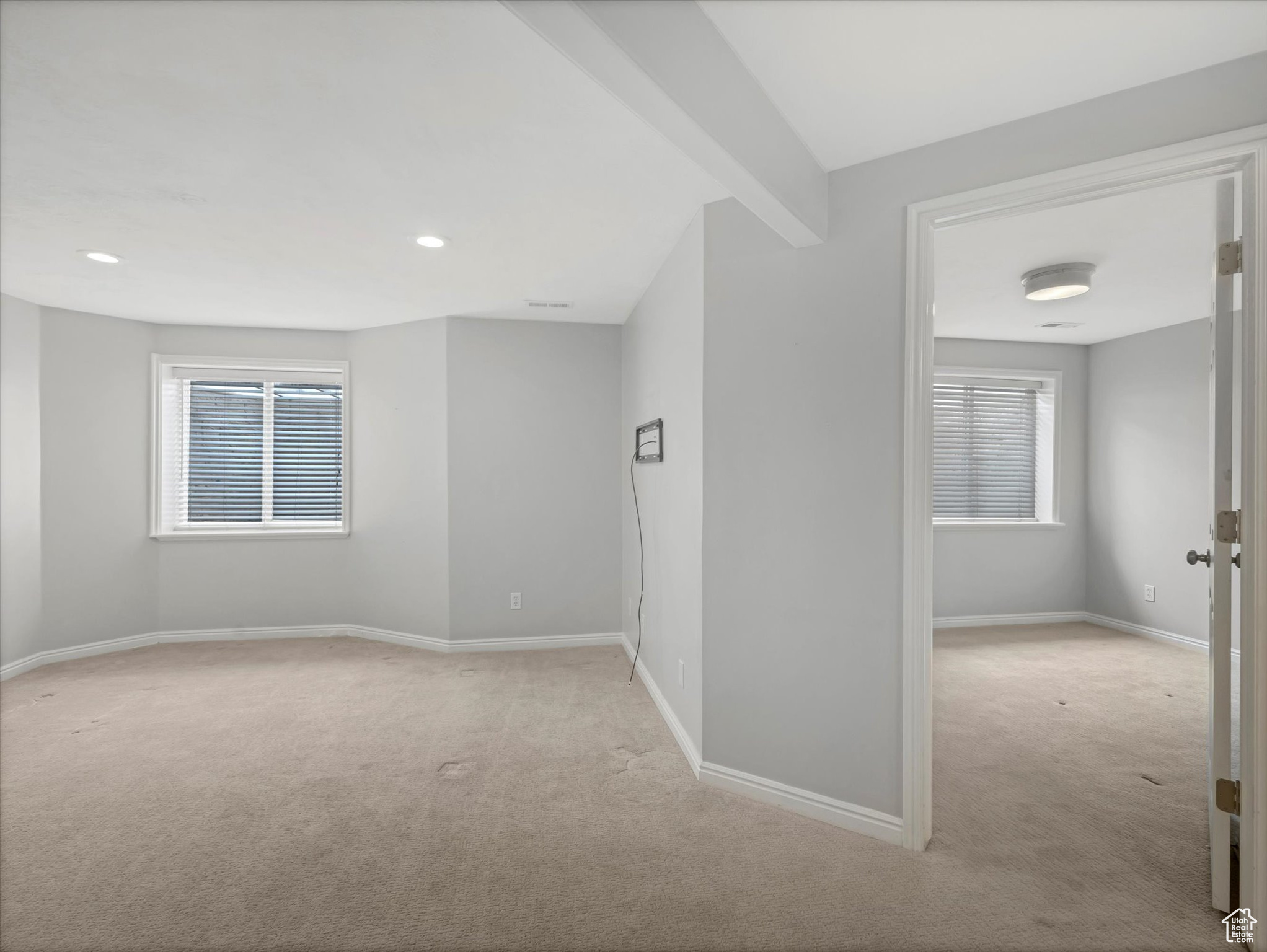 7814 S DOUGLAS FIR CV