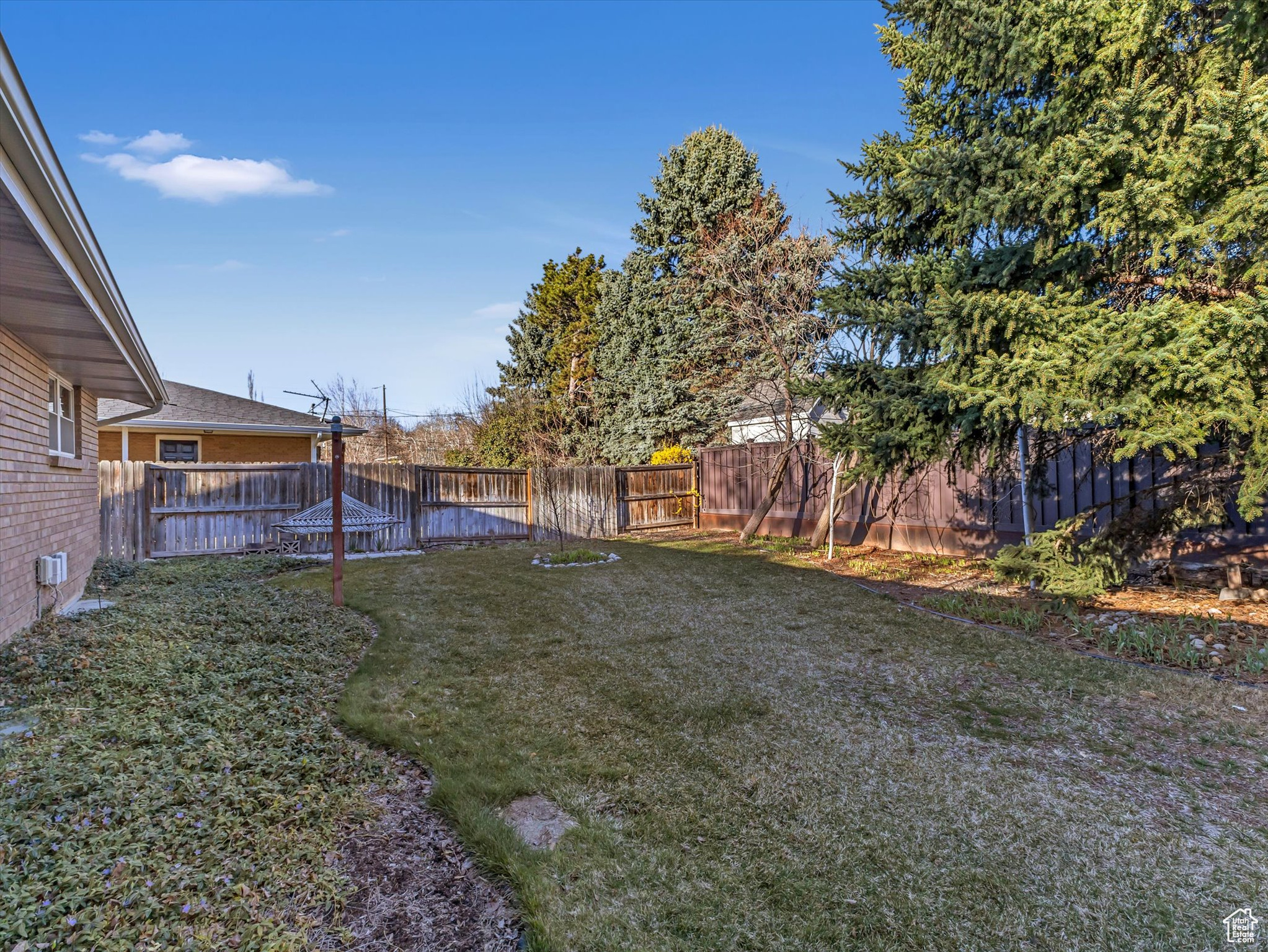 3803 S ARNETT CIR