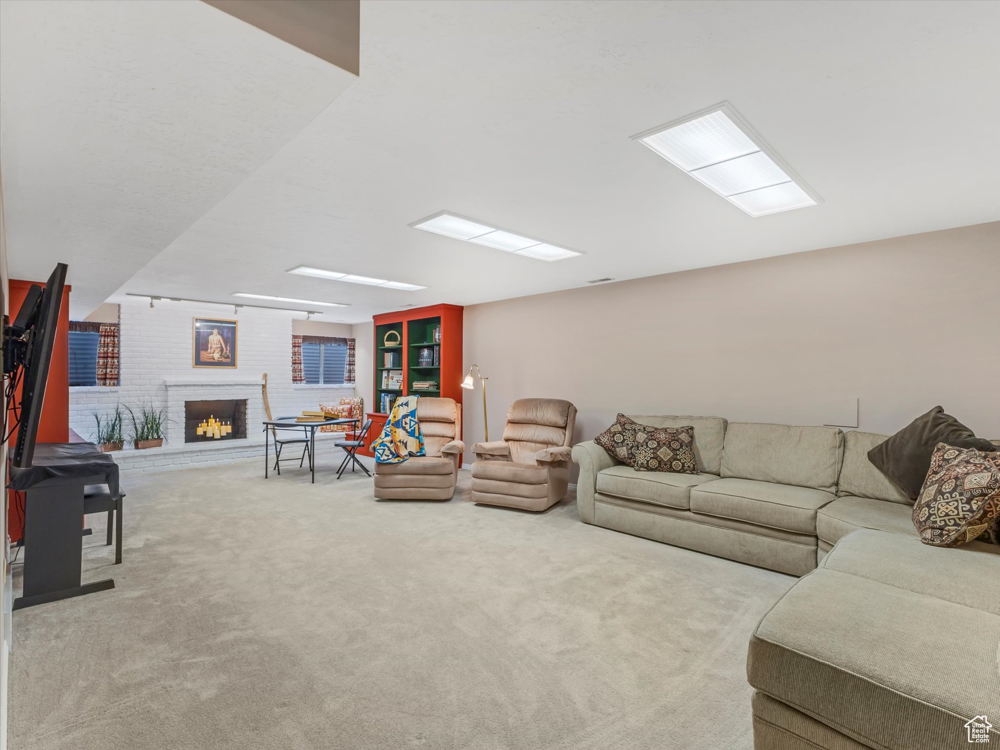 3803 S ARNETT CIR