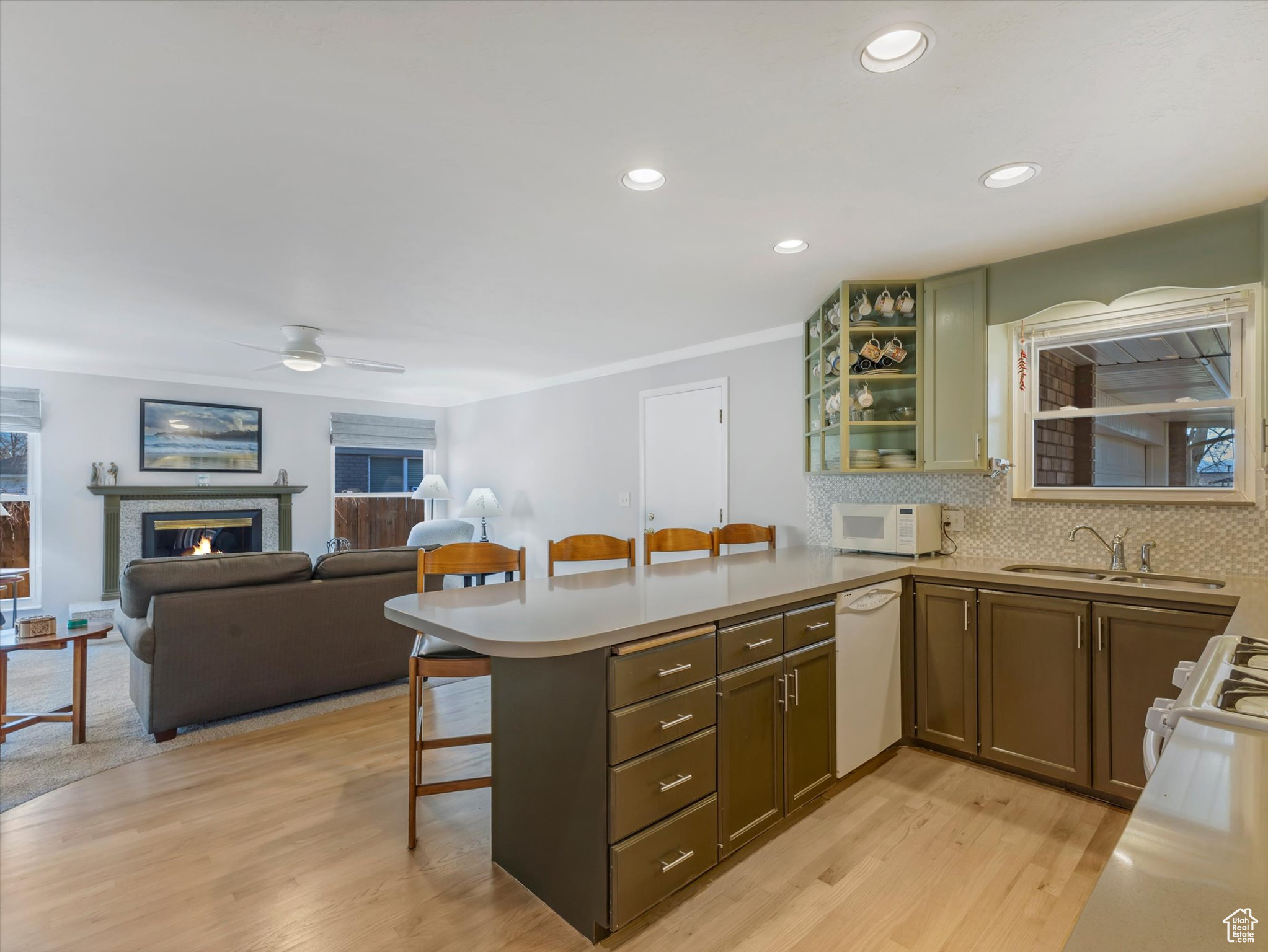 3803 S ARNETT CIR