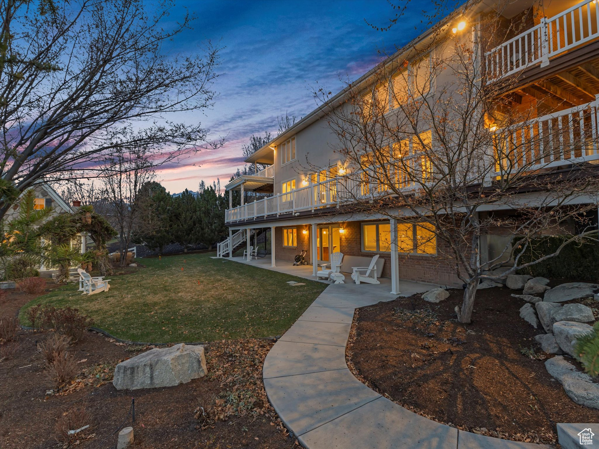 11207 S CRESCENTRIDGE CIR