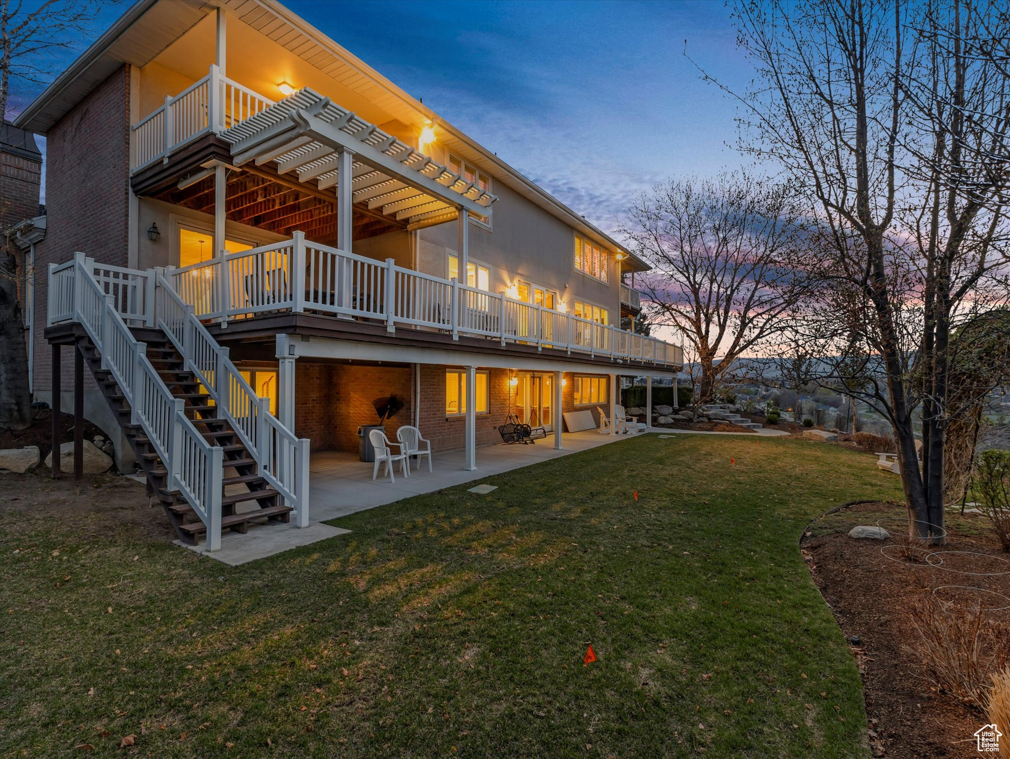 11207 S CRESCENTRIDGE CIR