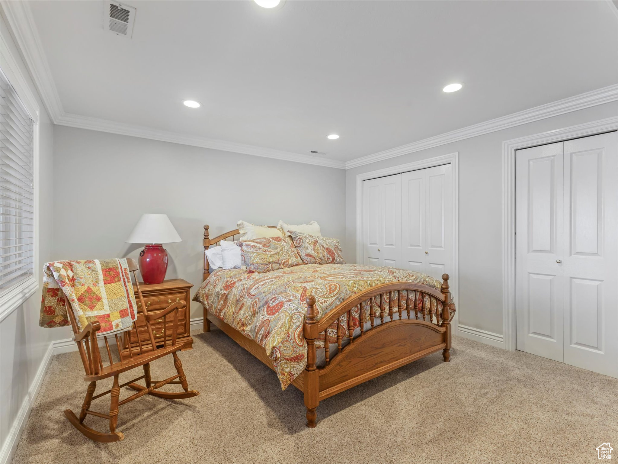 11207 S CRESCENTRIDGE CIR