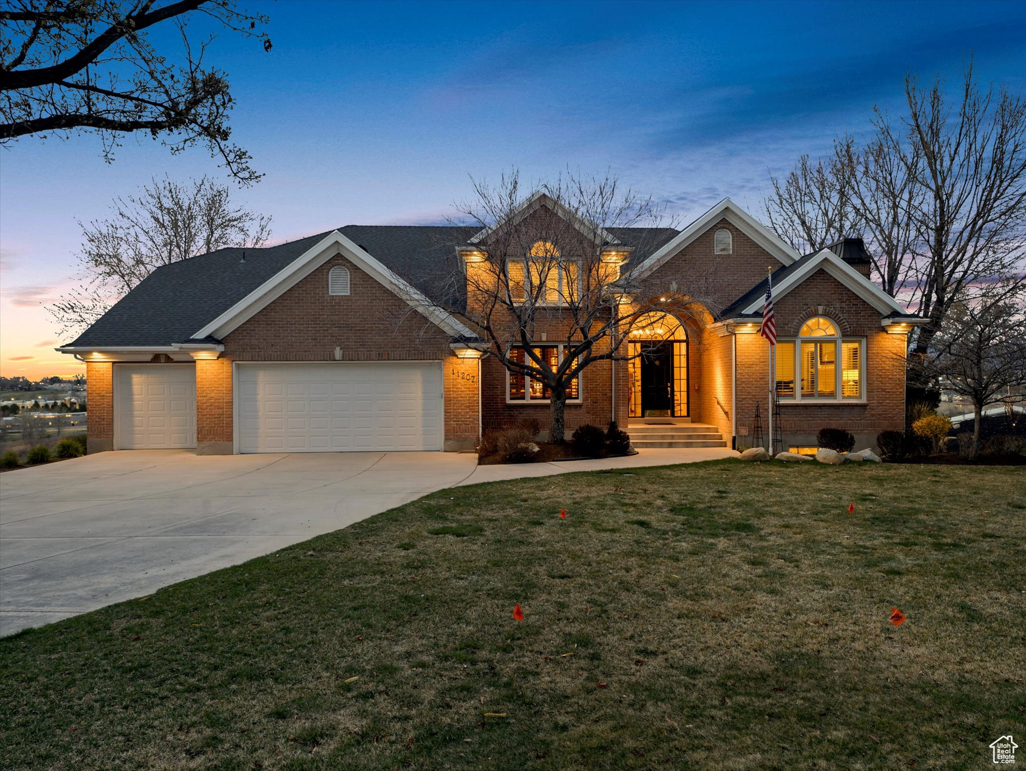 11207 S CRESCENTRIDGE CIR