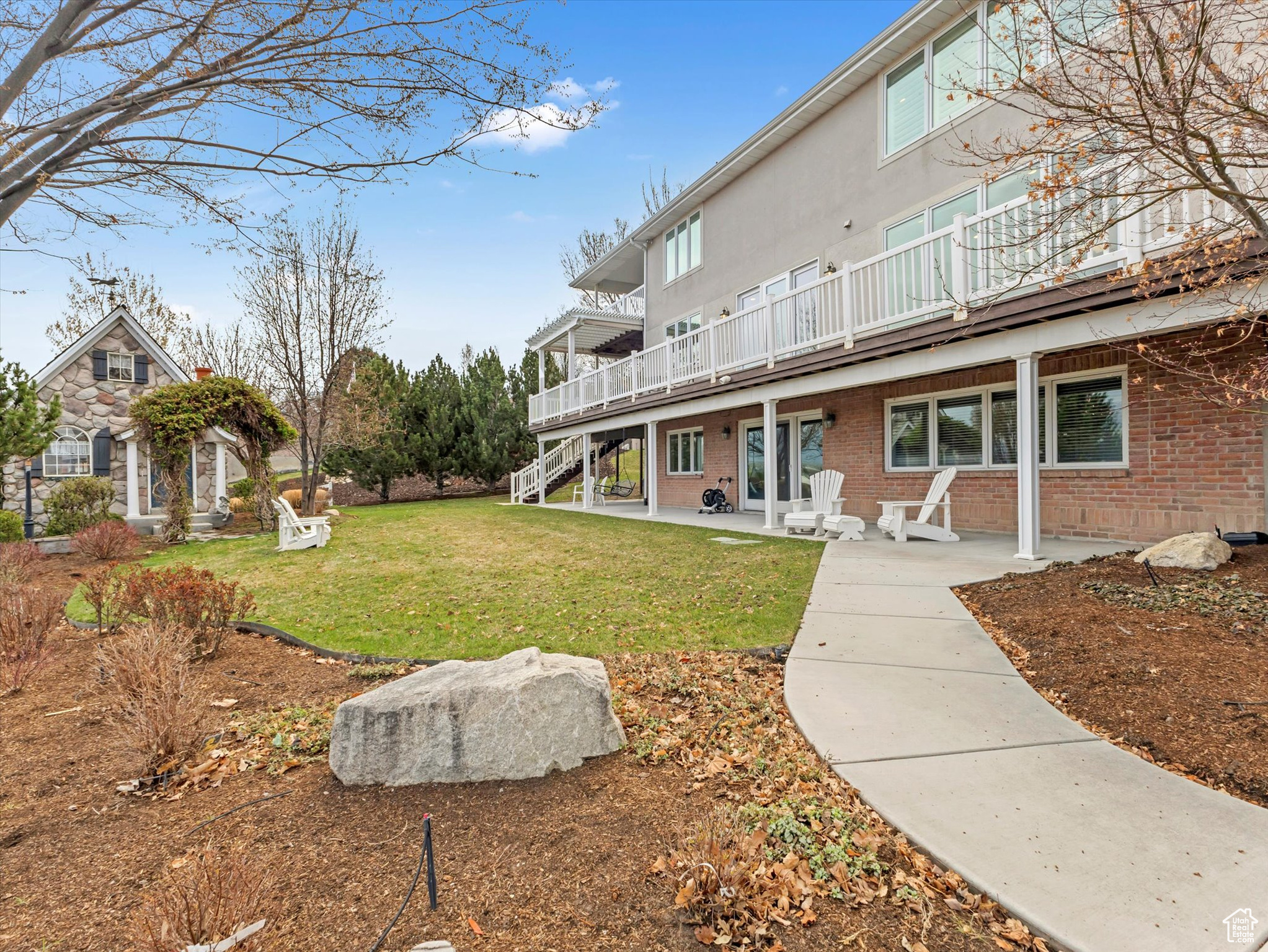 11207 S CRESCENTRIDGE CIR