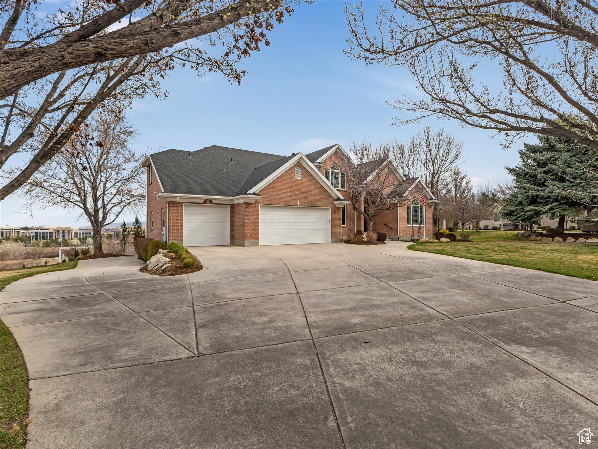 11207 S CRESCENTRIDGE CIR