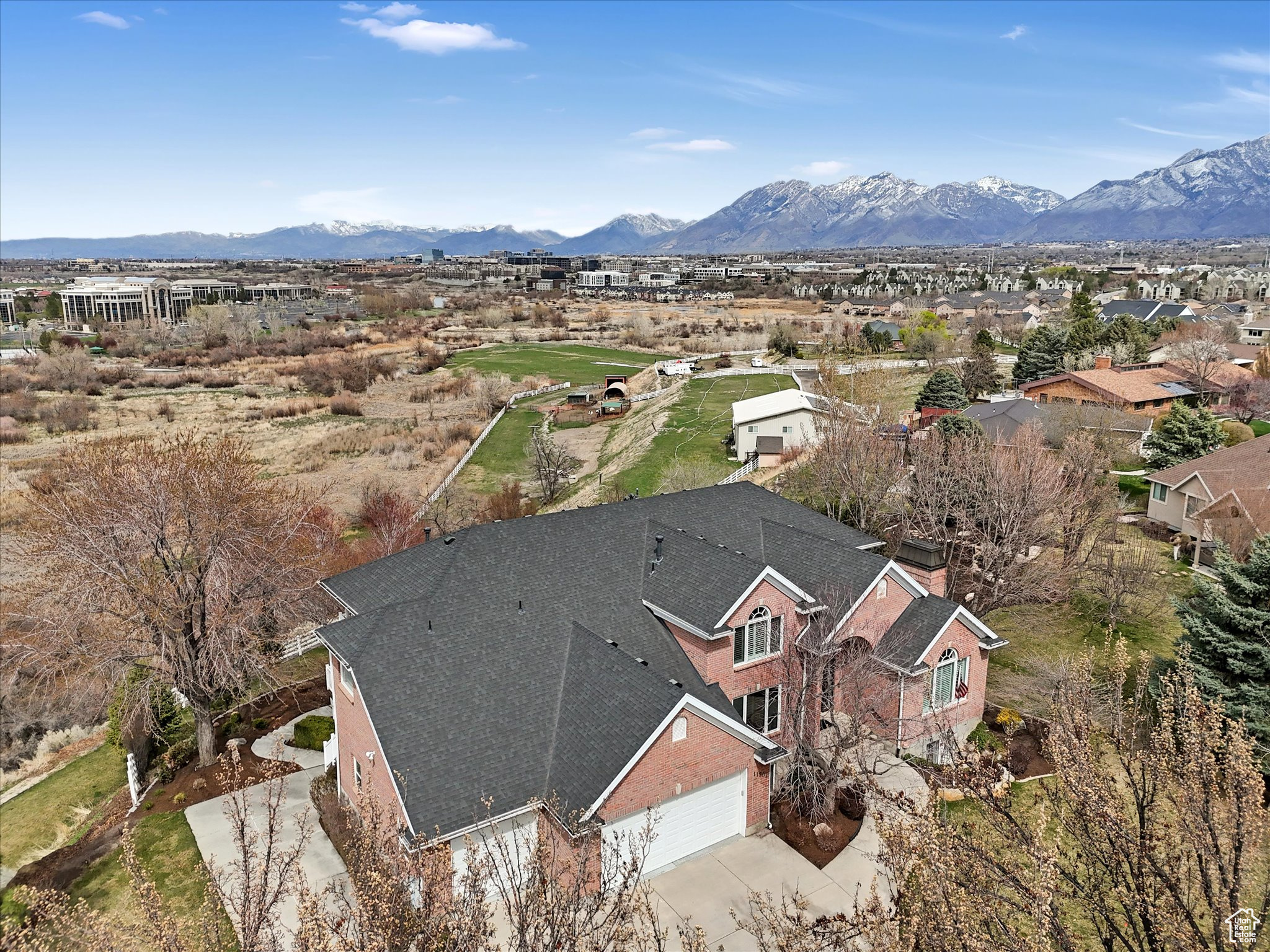 11207 S CRESCENTRIDGE CIR