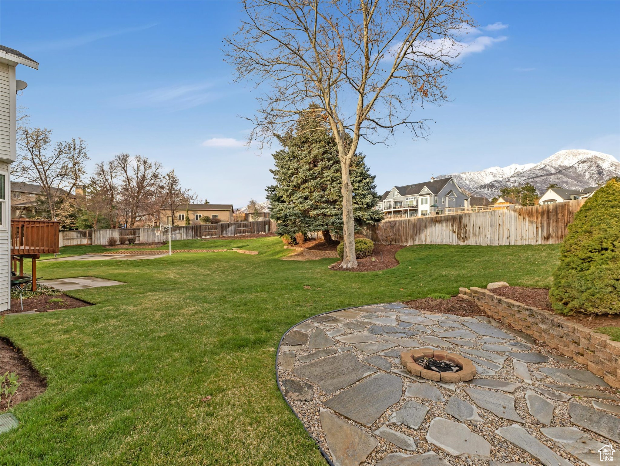 10119 S SUNDERLAND CIR