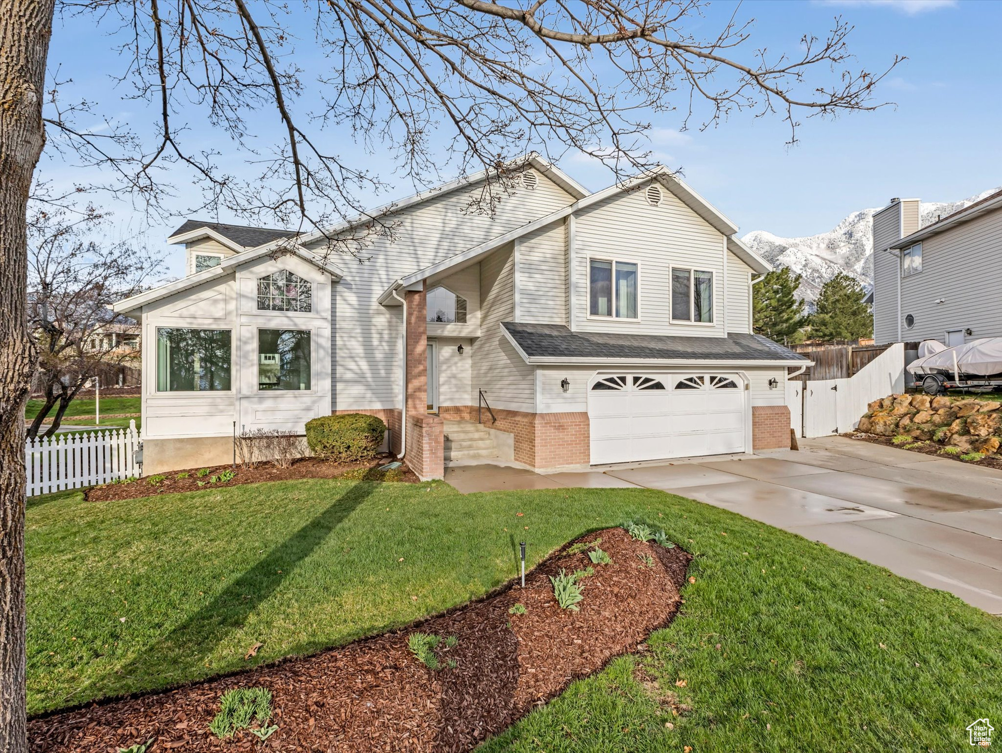 10119 S SUNDERLAND CIR