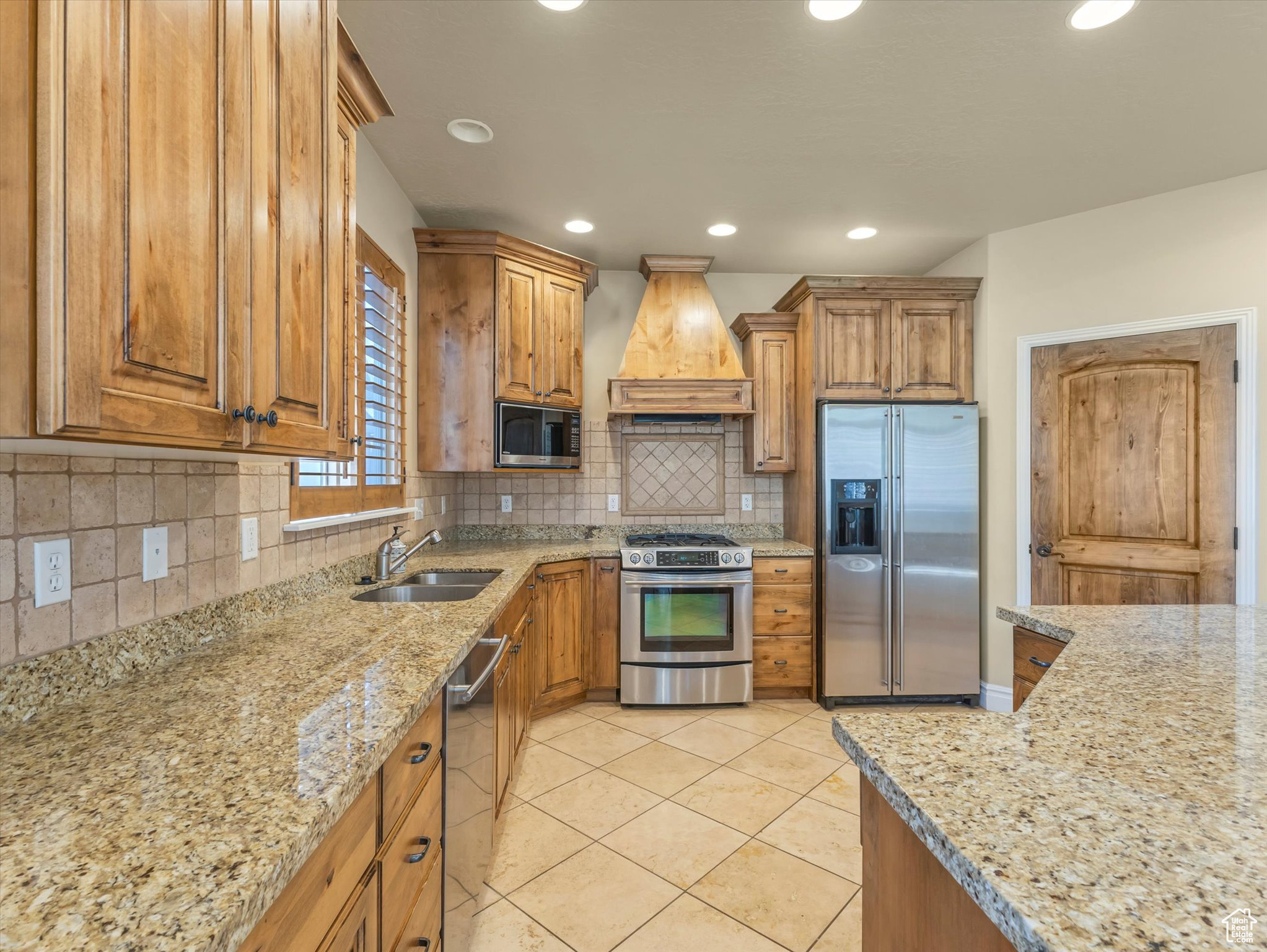 1470 E MORNING WOOD CT