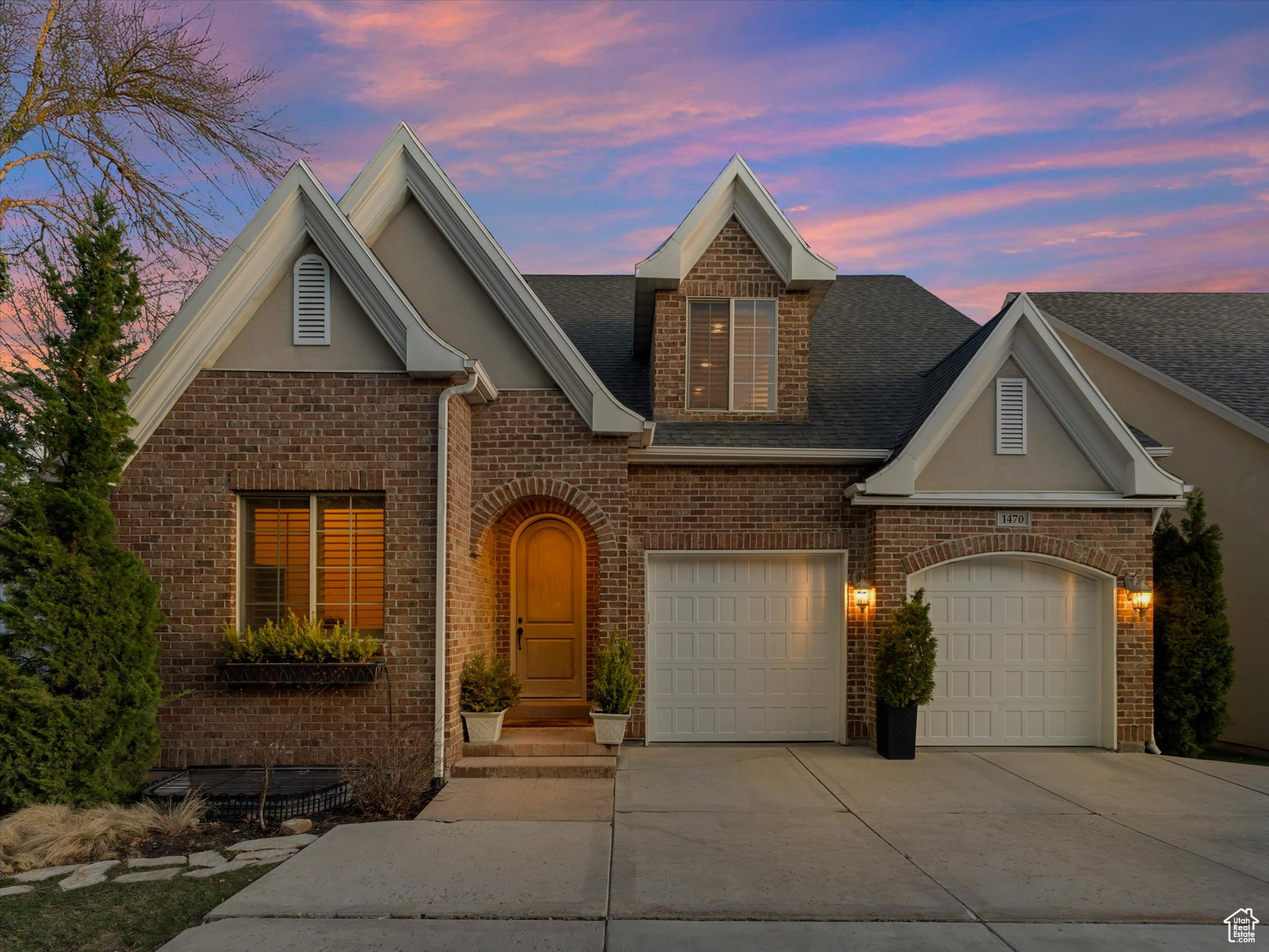 1470 E MORNING WOOD CT