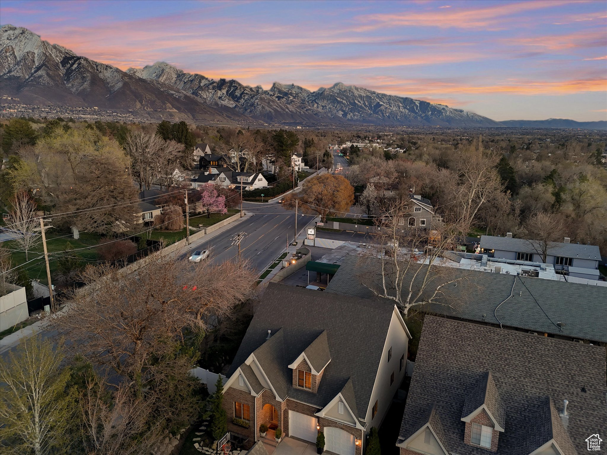1470 E MORNING WOOD CT