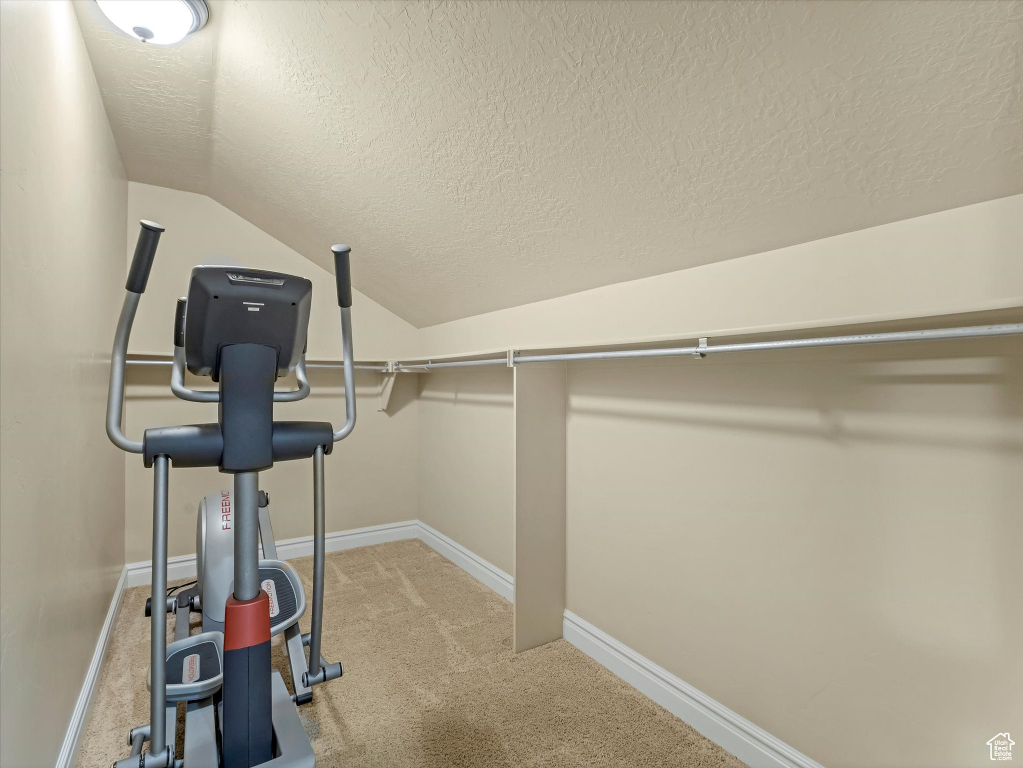 1470 E MORNING WOOD CT