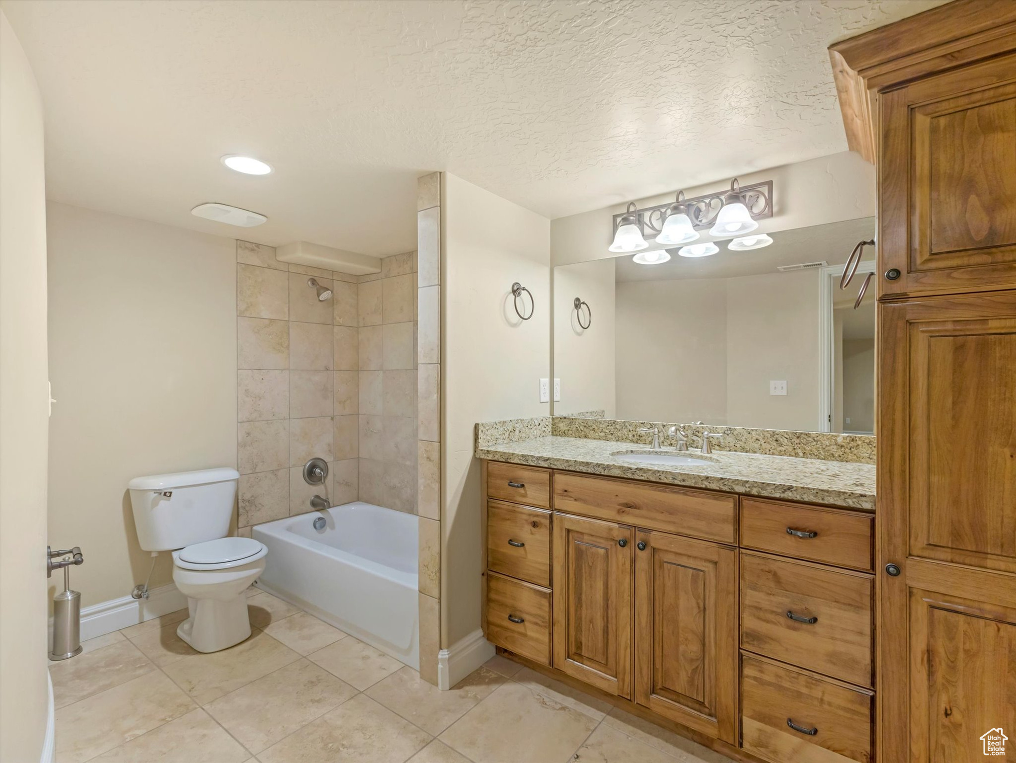1470 E MORNING WOOD CT