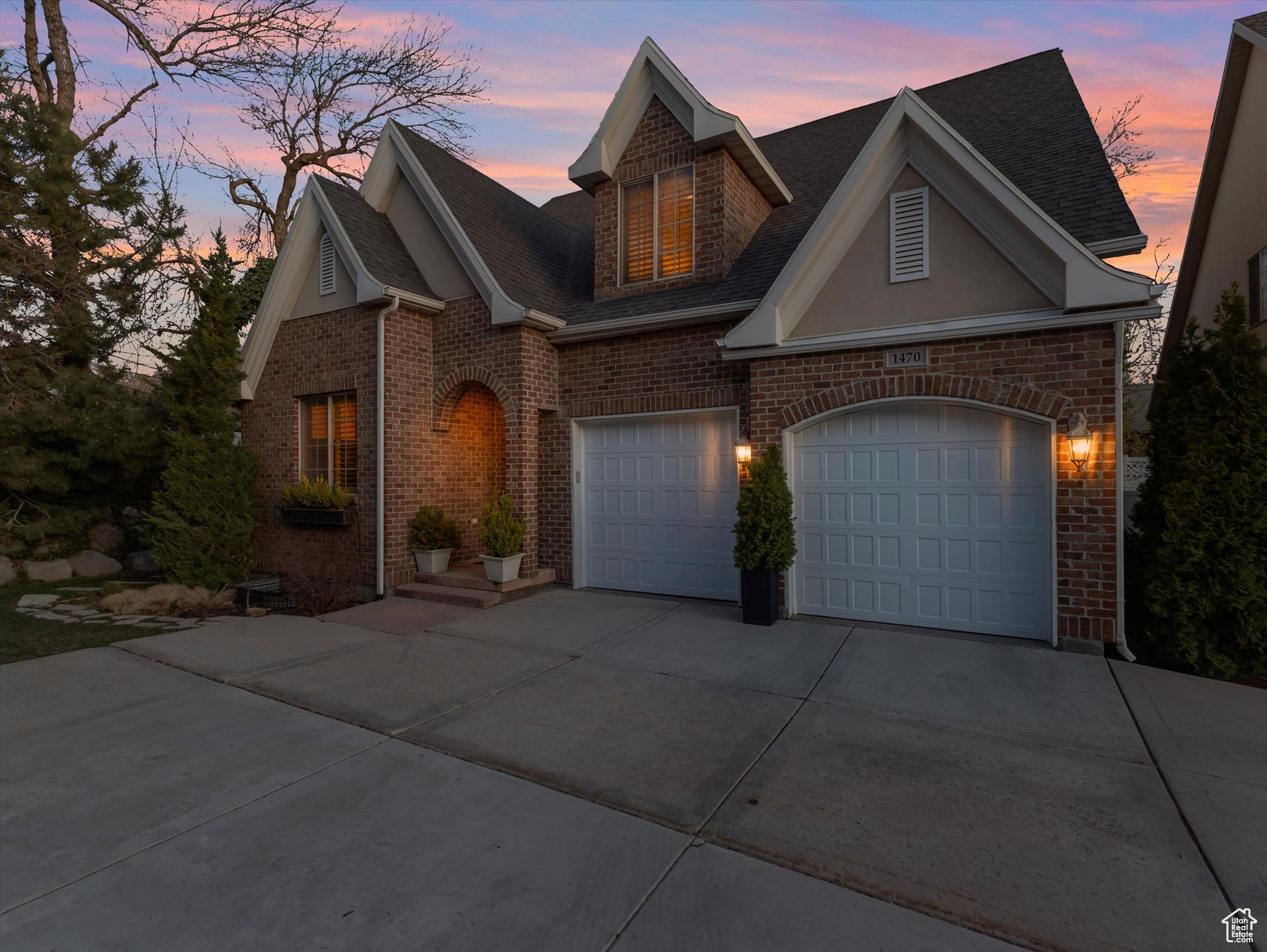 1470 E MORNING WOOD CT