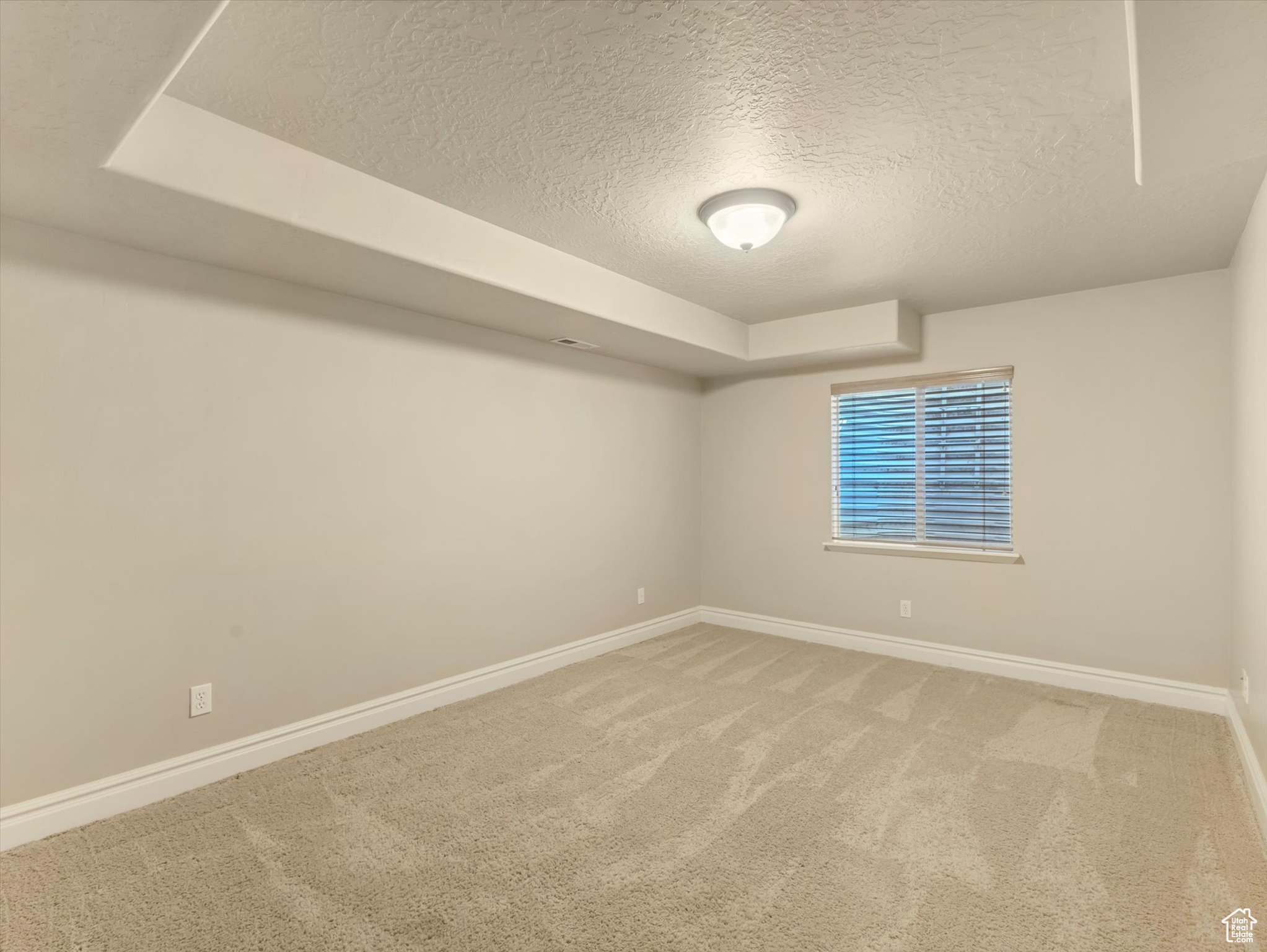 1470 E MORNING WOOD CT