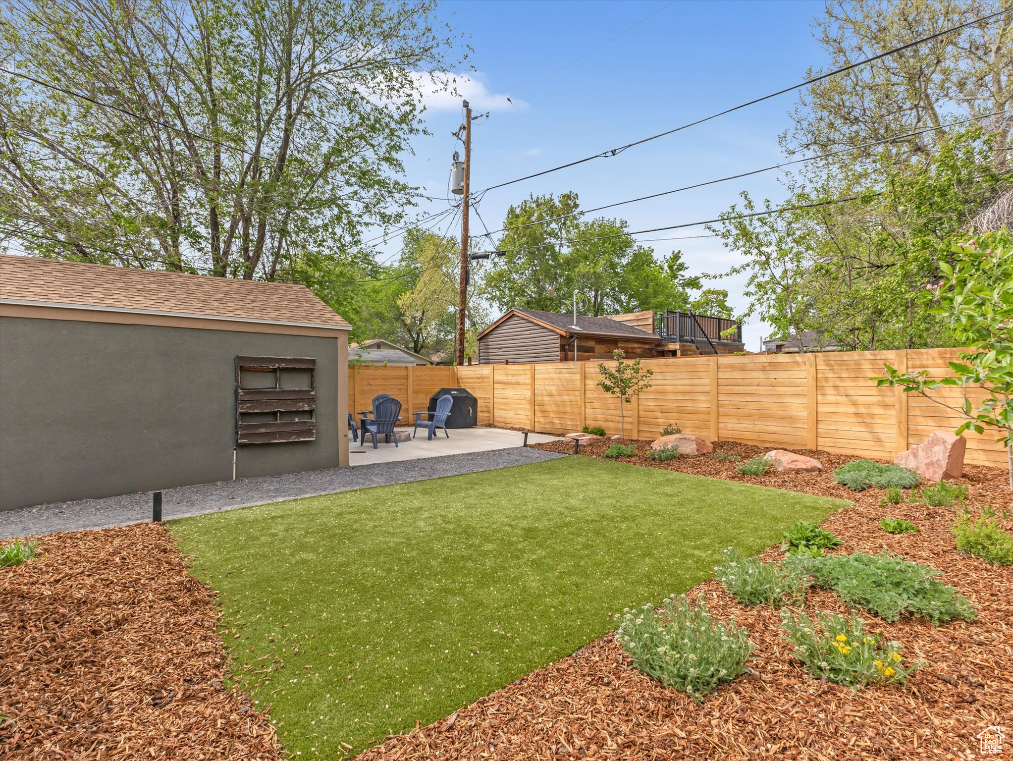 321 E HAMPTON AVE