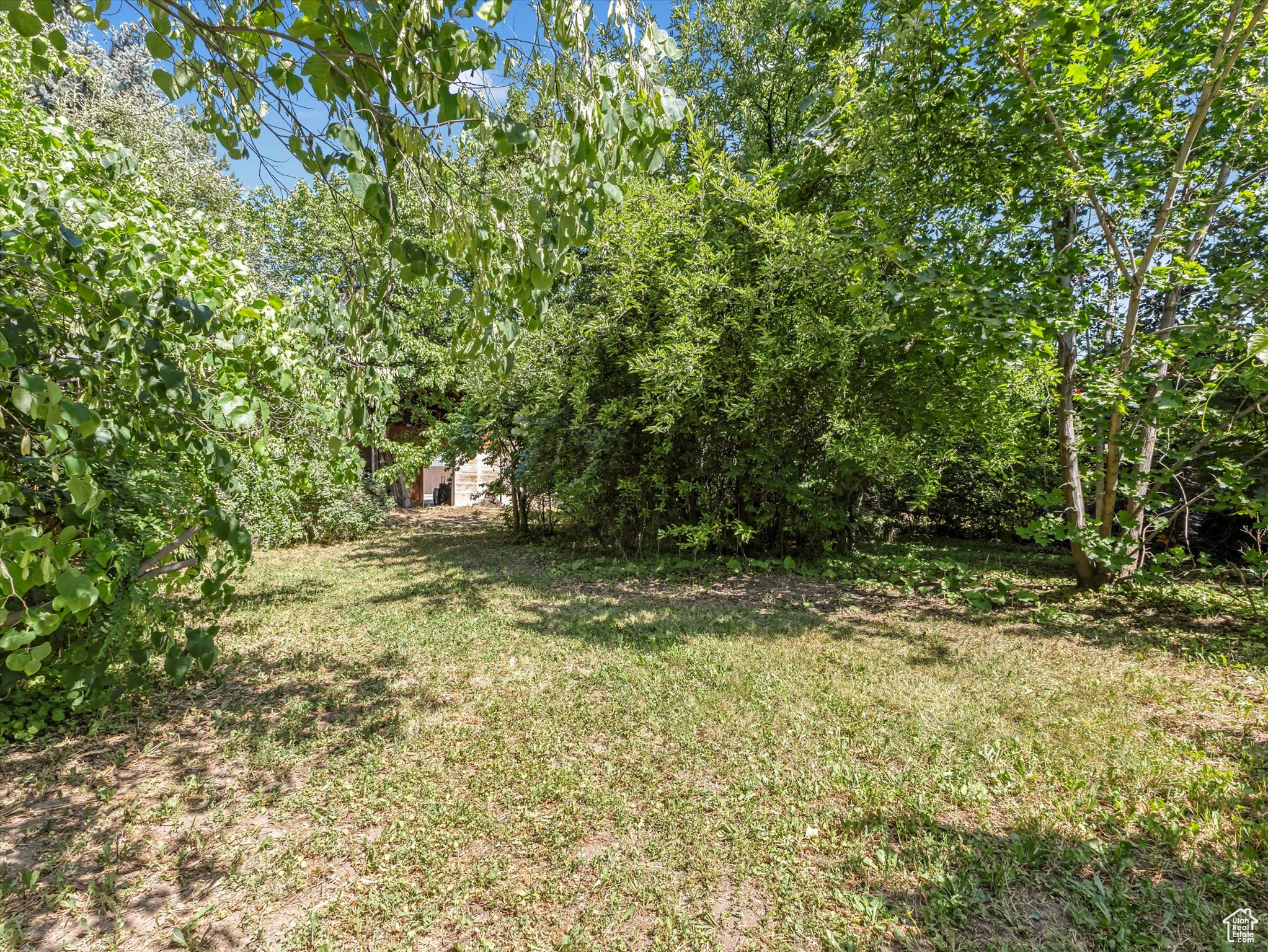 2184 E BENDAMERE CIR