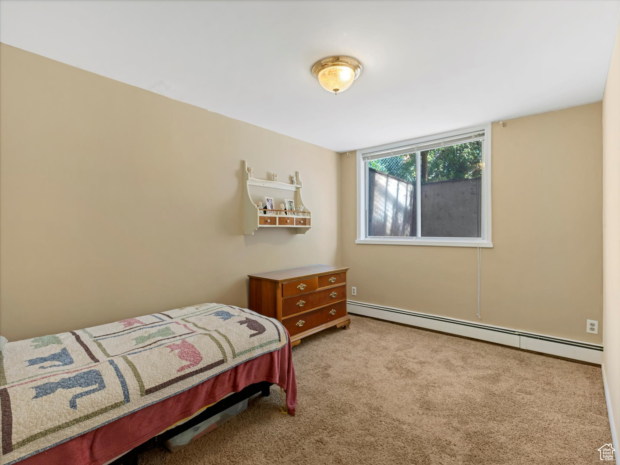 2184 E BENDAMERE CIR