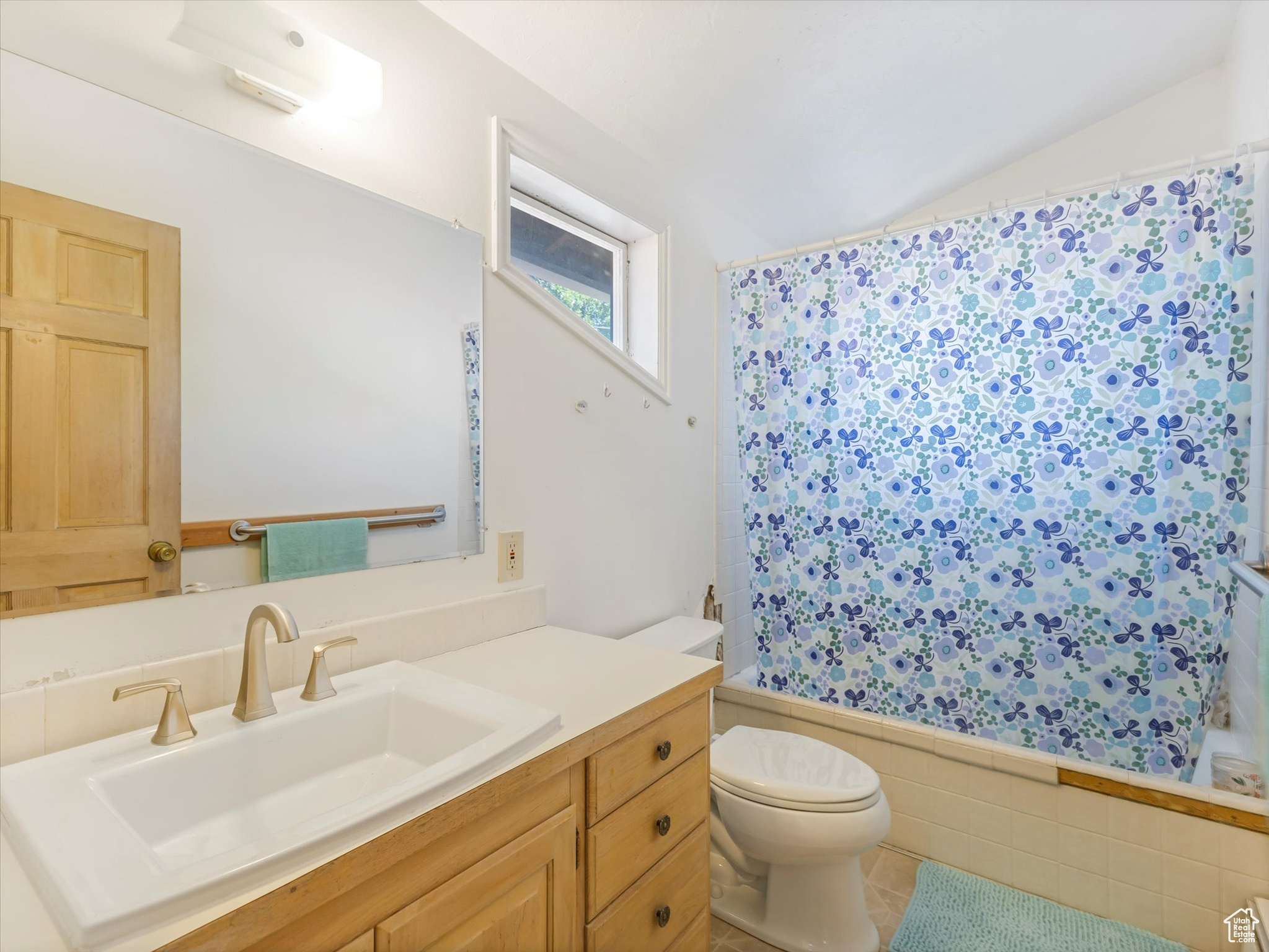 2184 E BENDAMERE CIR