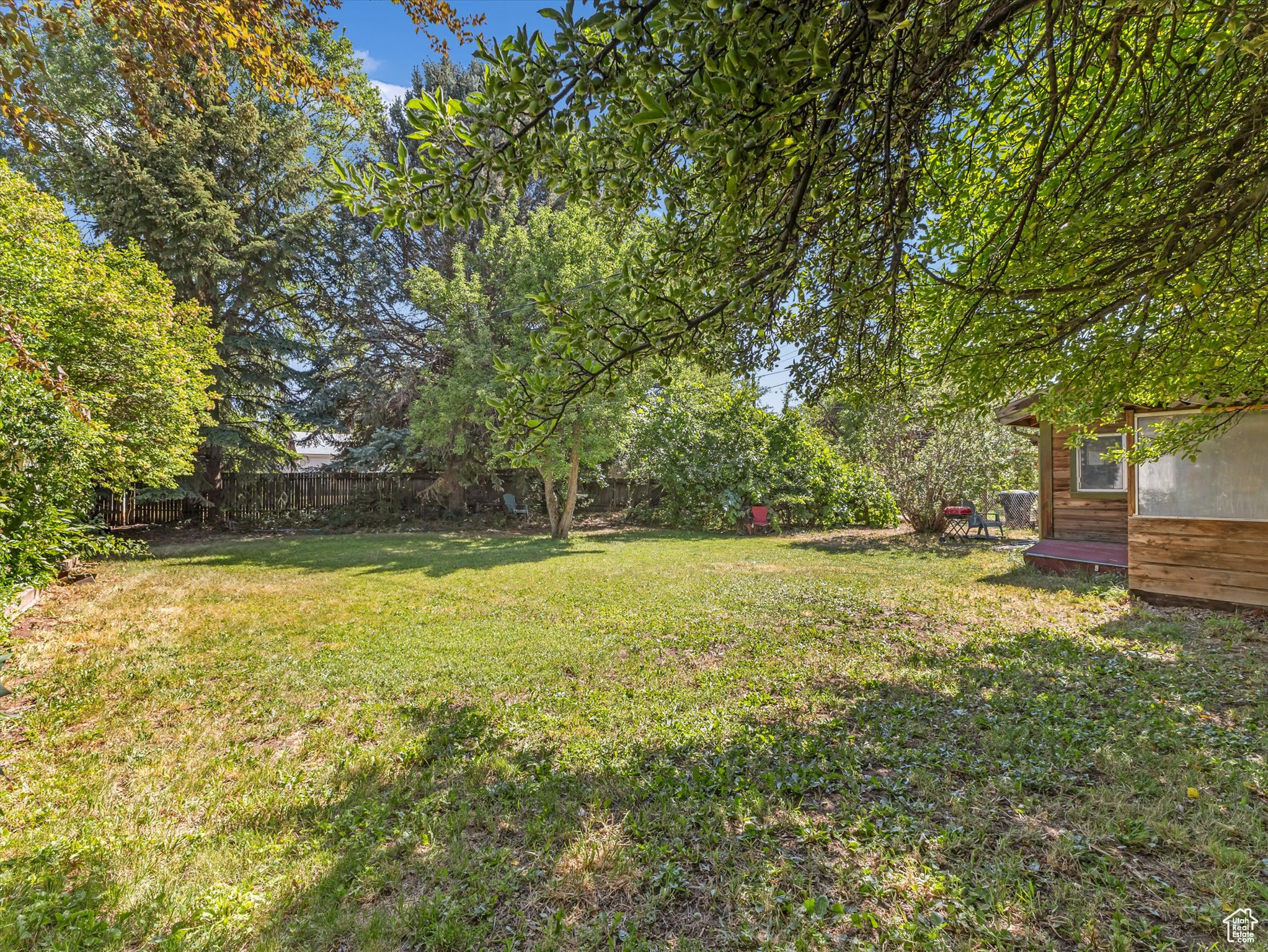 2184 E BENDAMERE CIR