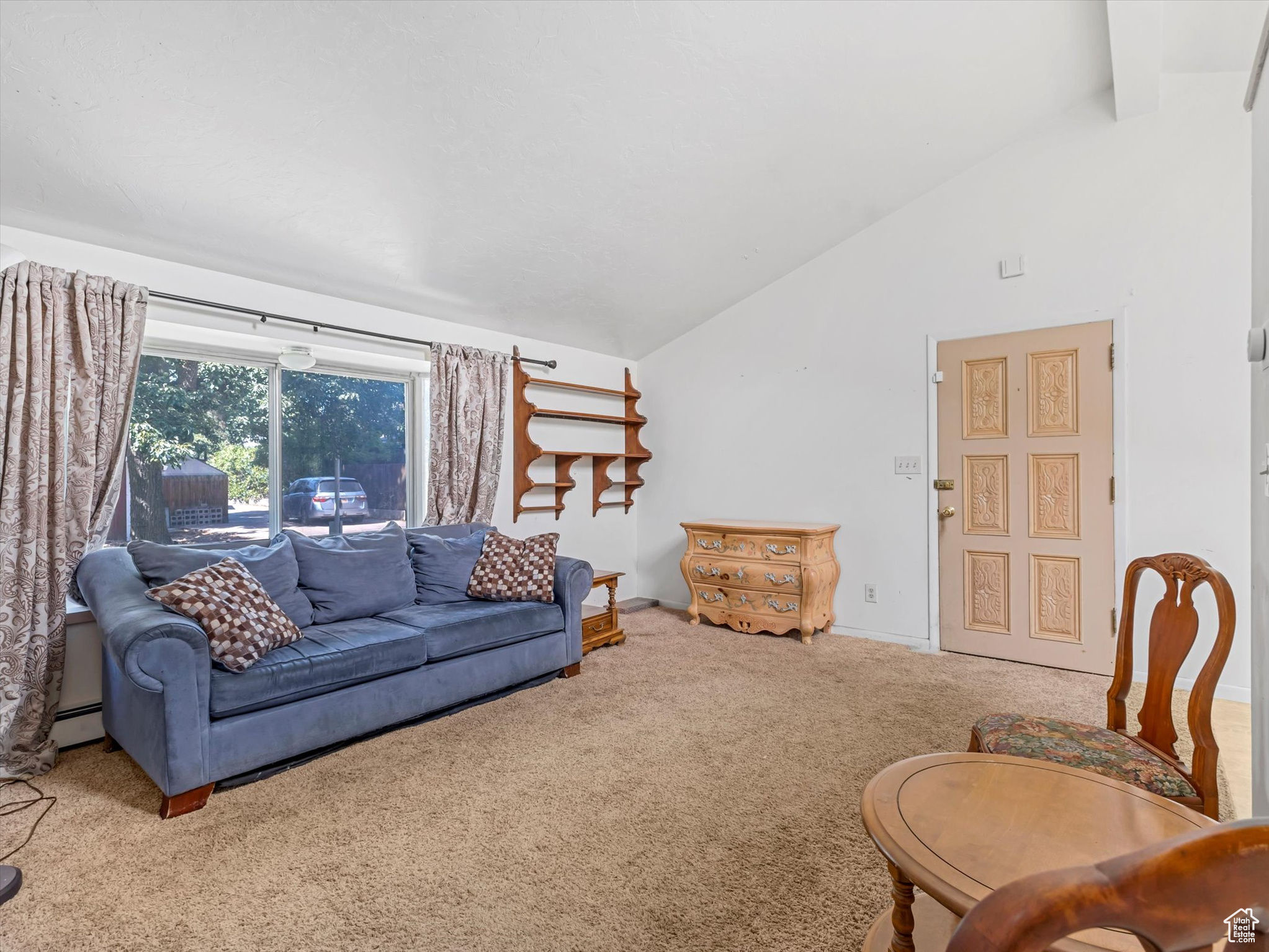 2184 E BENDAMERE CIR