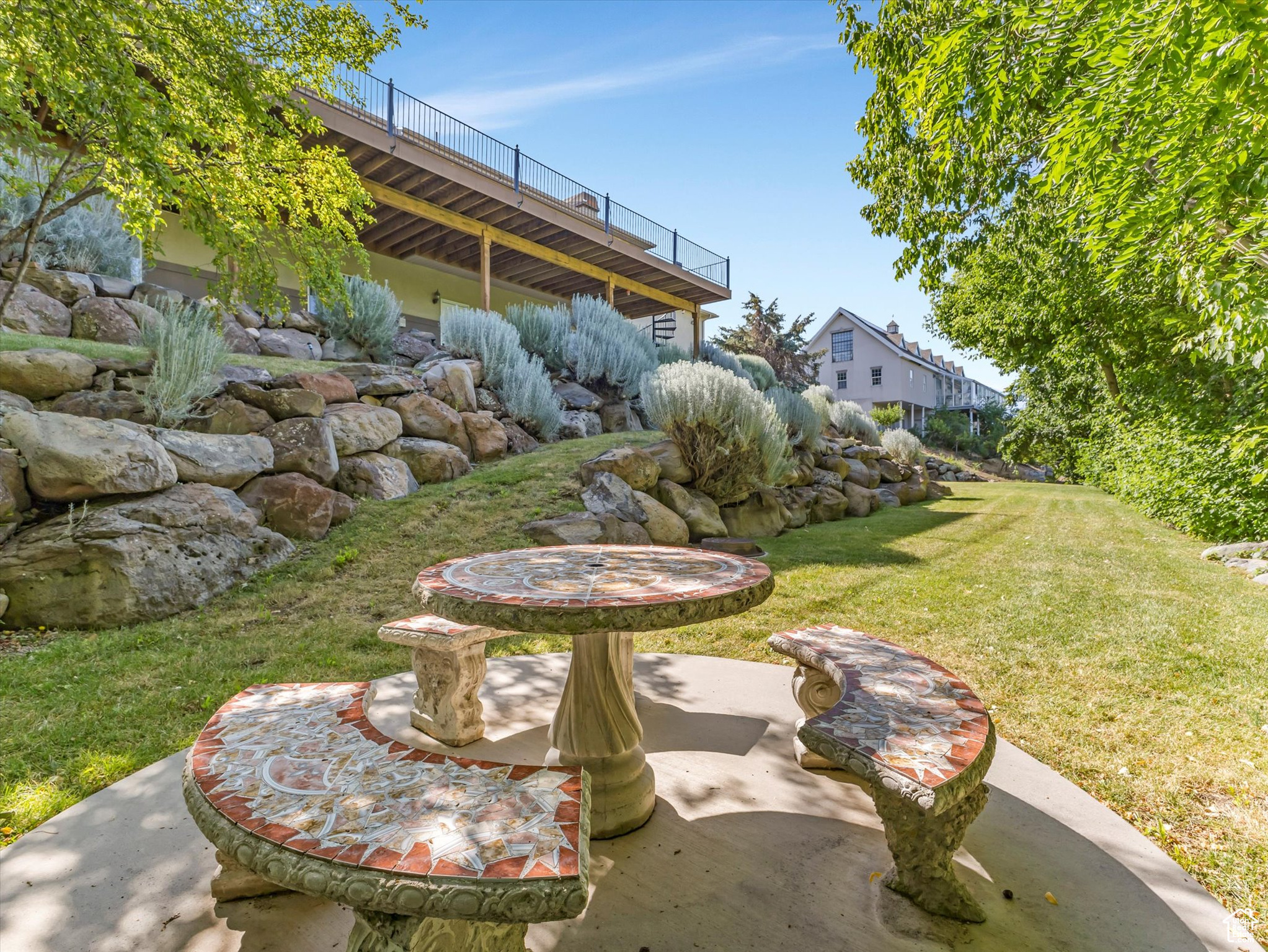 2960 E OAK PARK LN