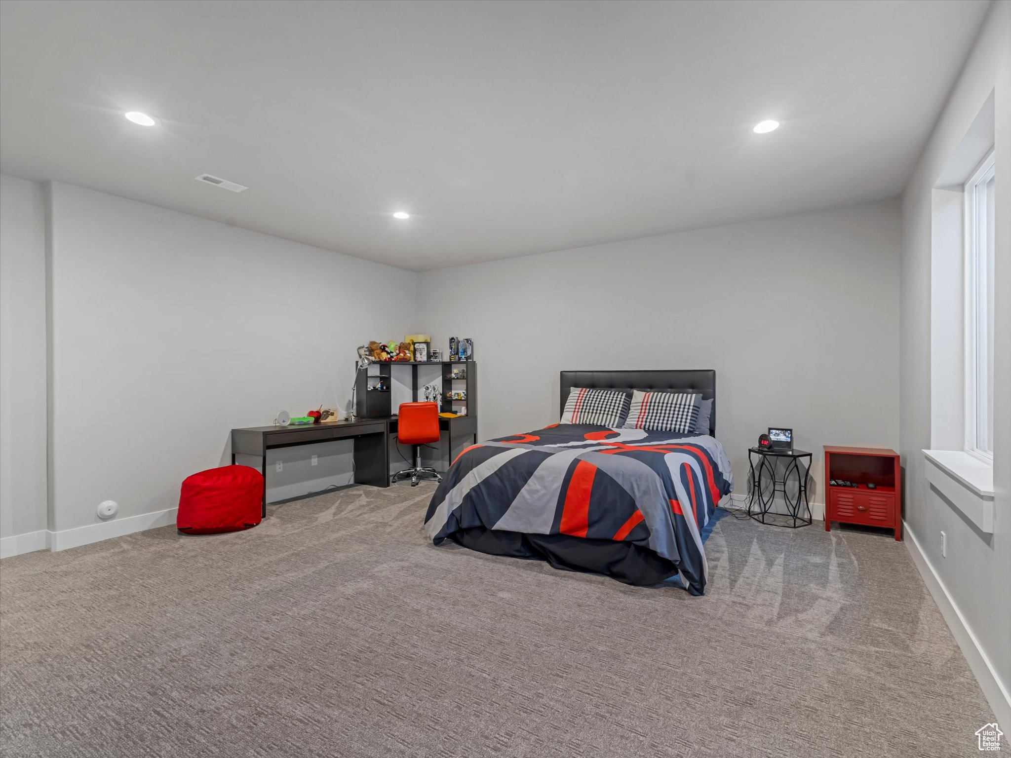 13270 S LAKEMONT DR