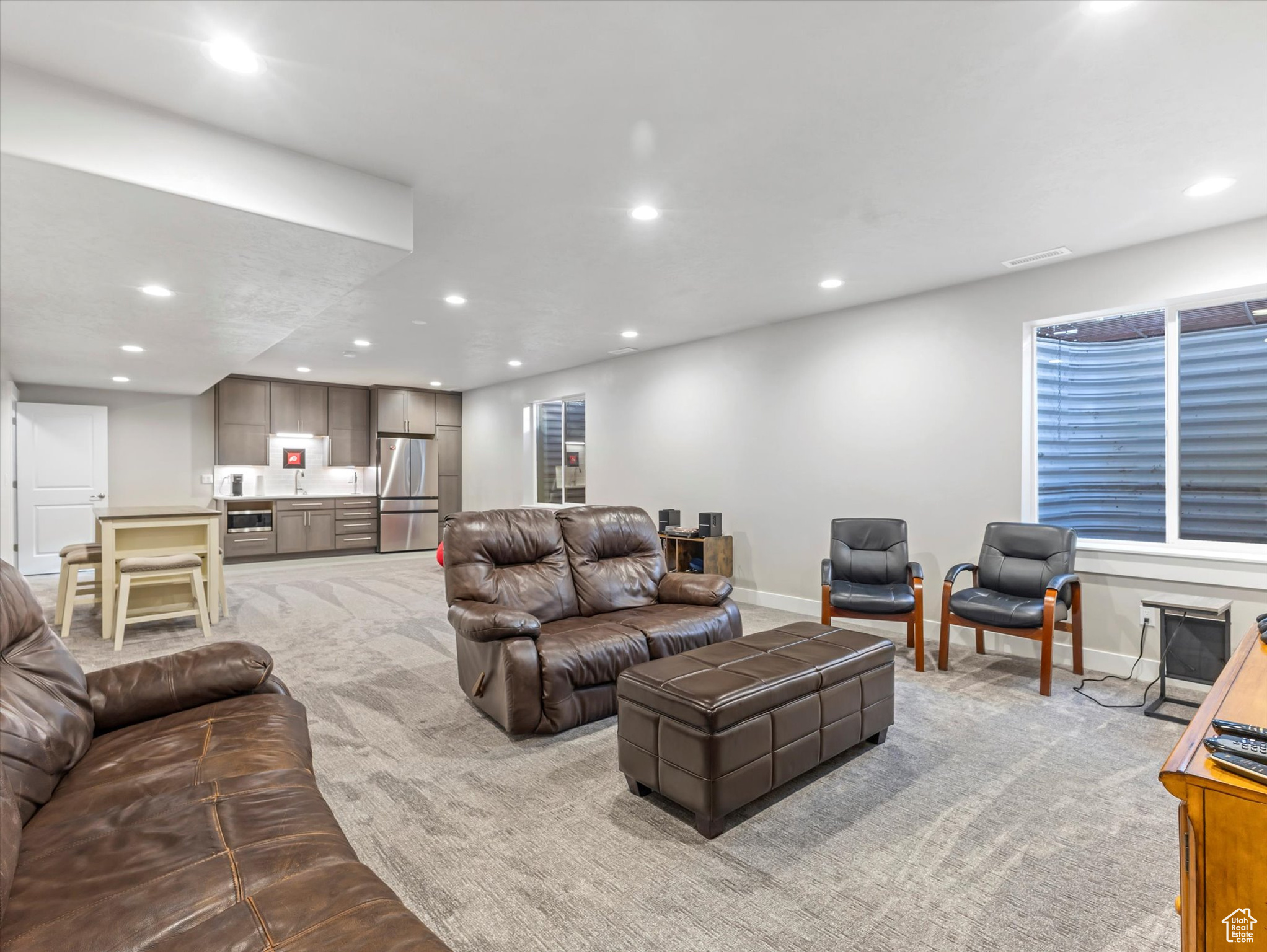 13270 S LAKEMONT DR