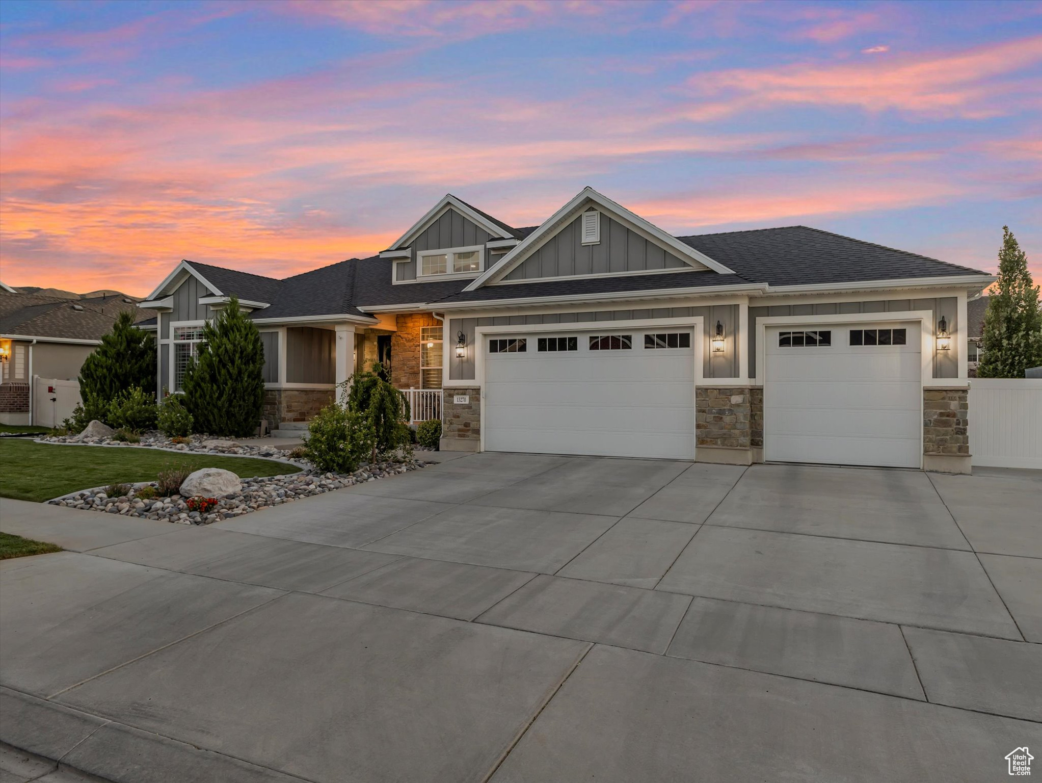 13270 S LAKEMONT DR