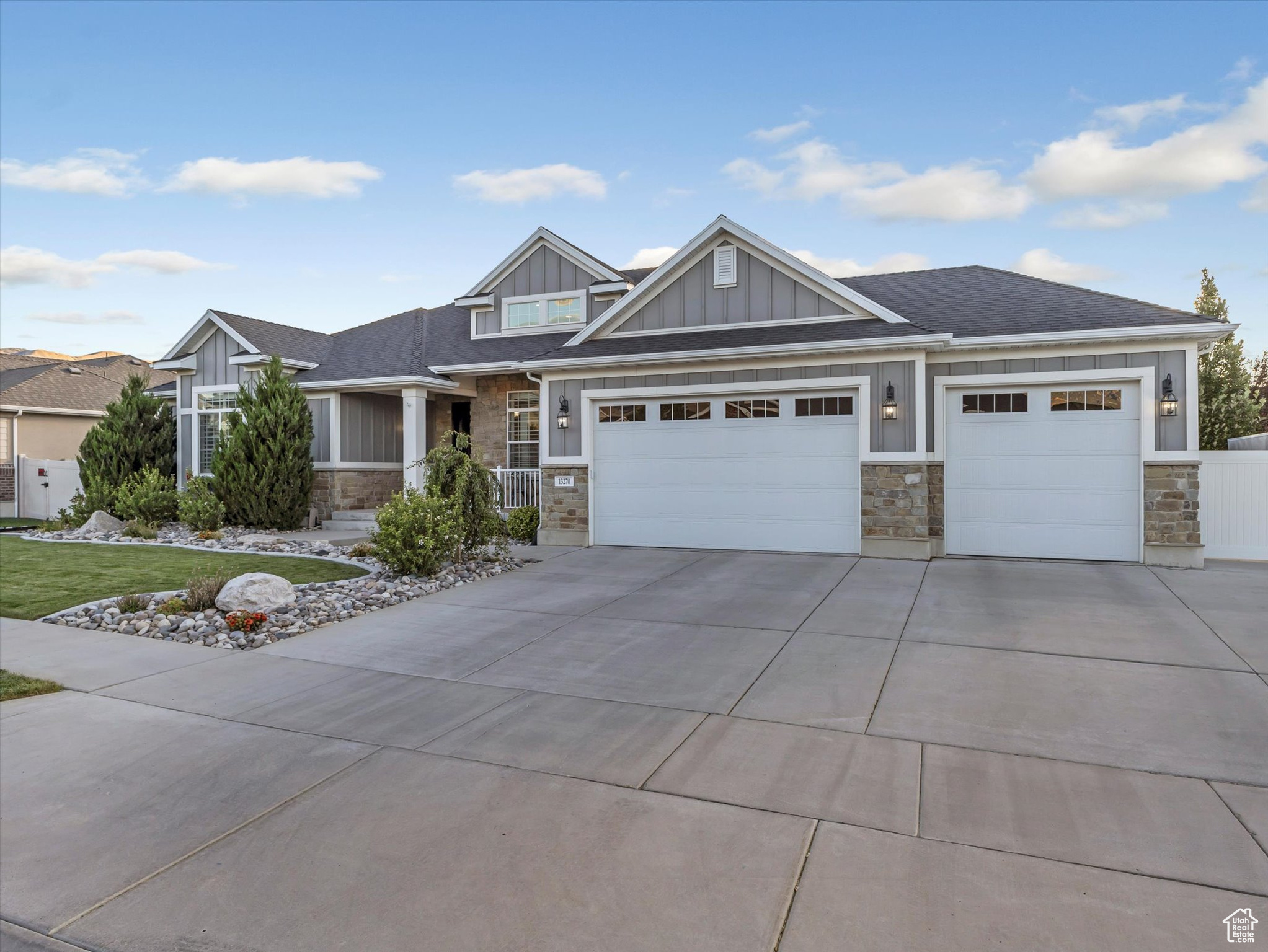 13270 S LAKEMONT DR