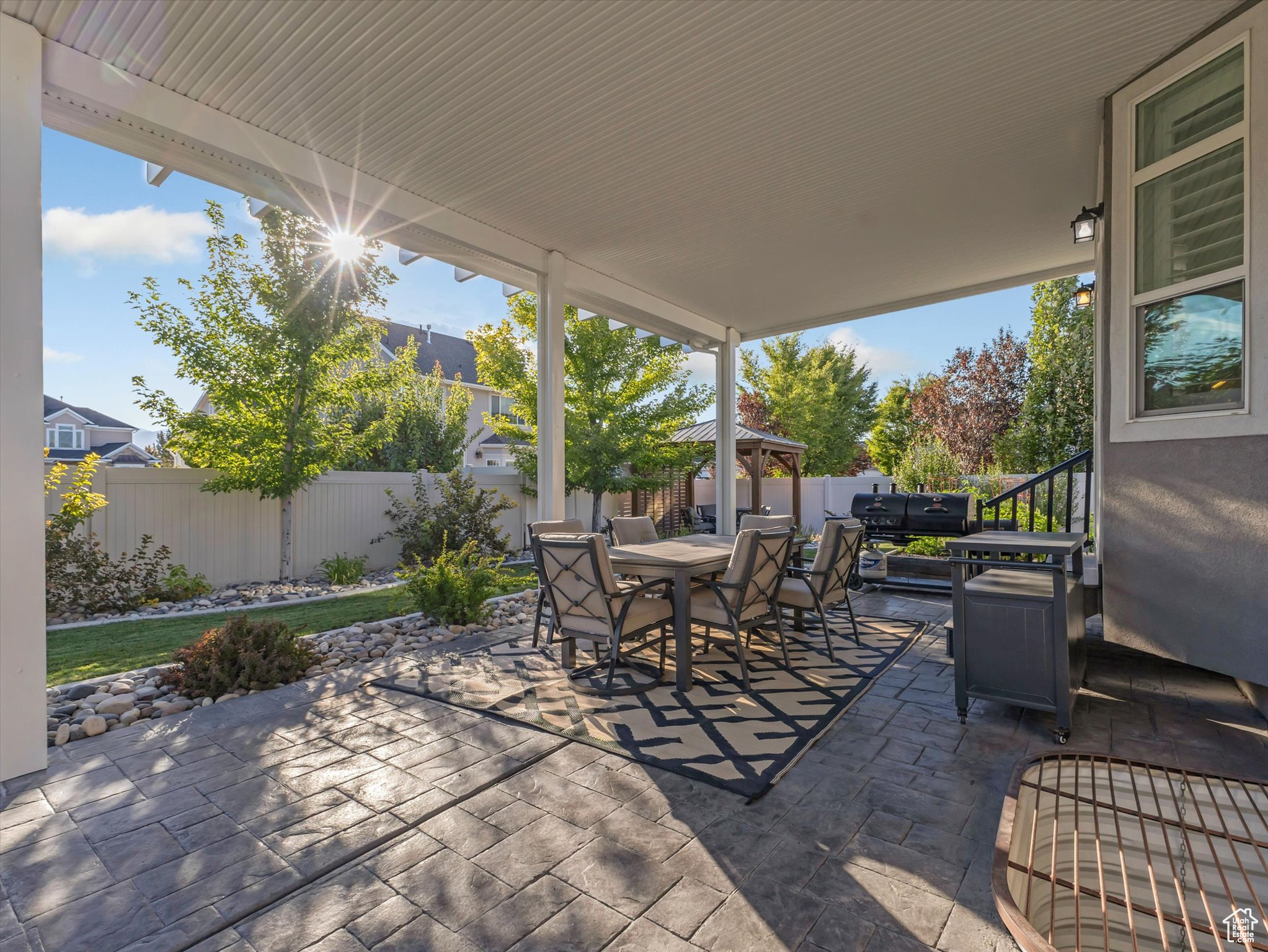 13270 S LAKEMONT DR