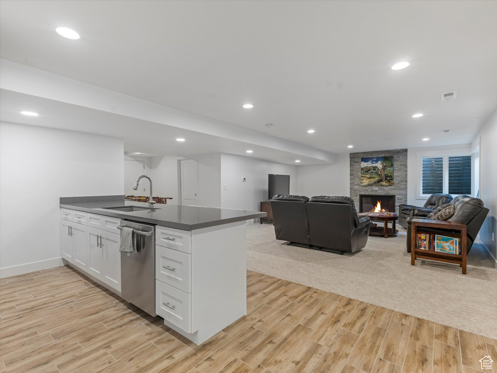 1 WANDERWOOD WAY