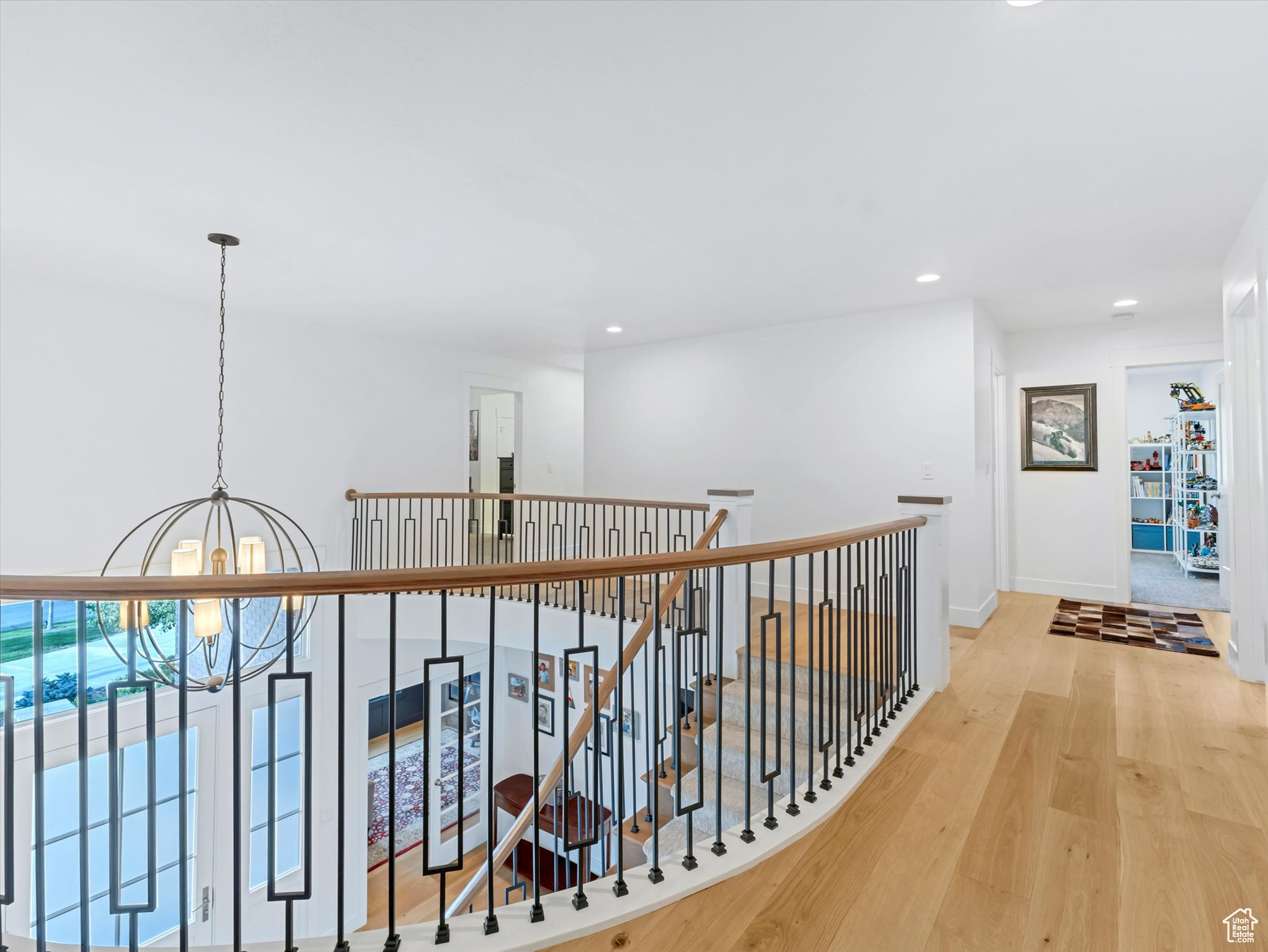 1 WANDERWOOD WAY