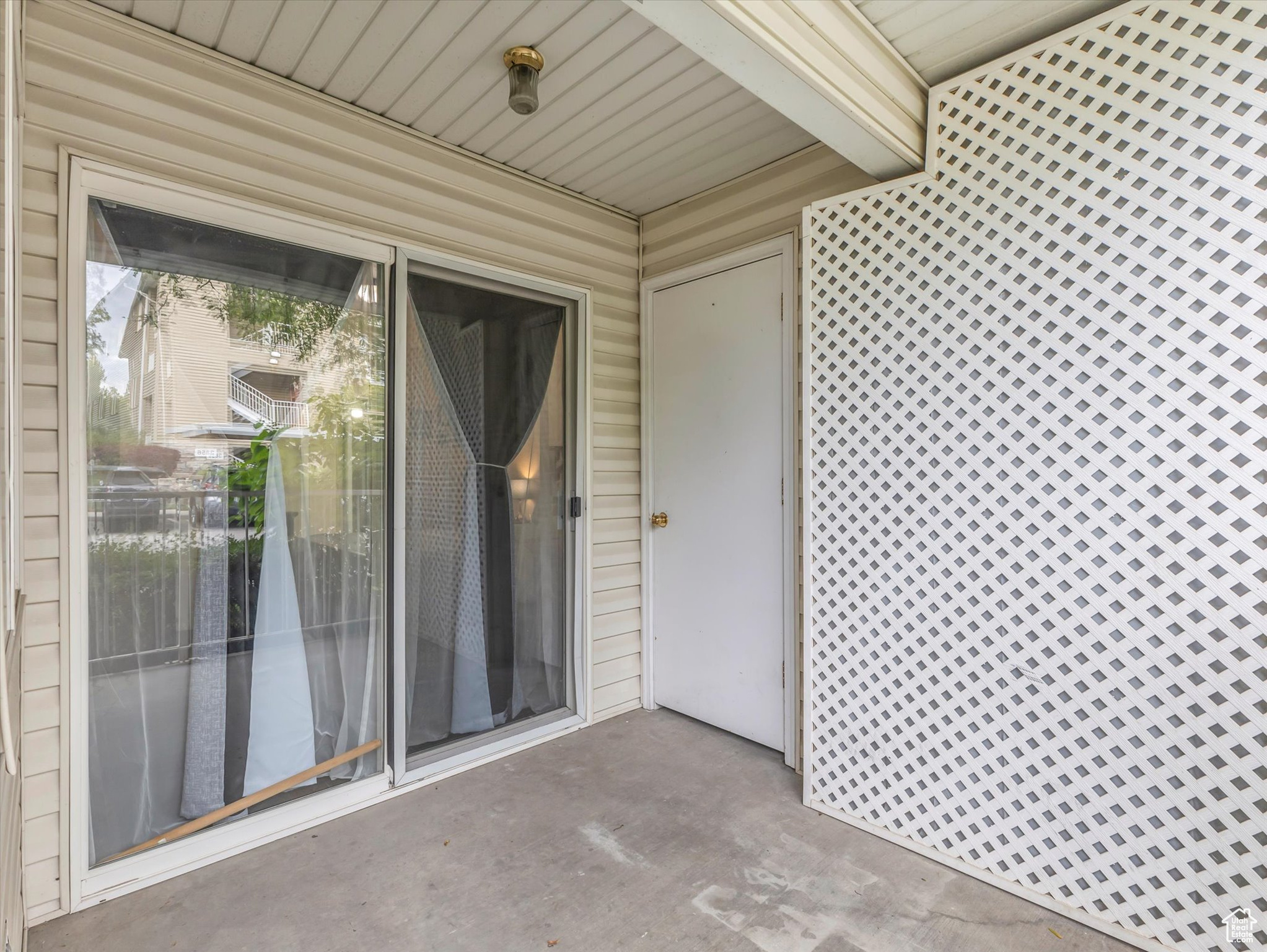 3847 S SALT RIVER WAY #1