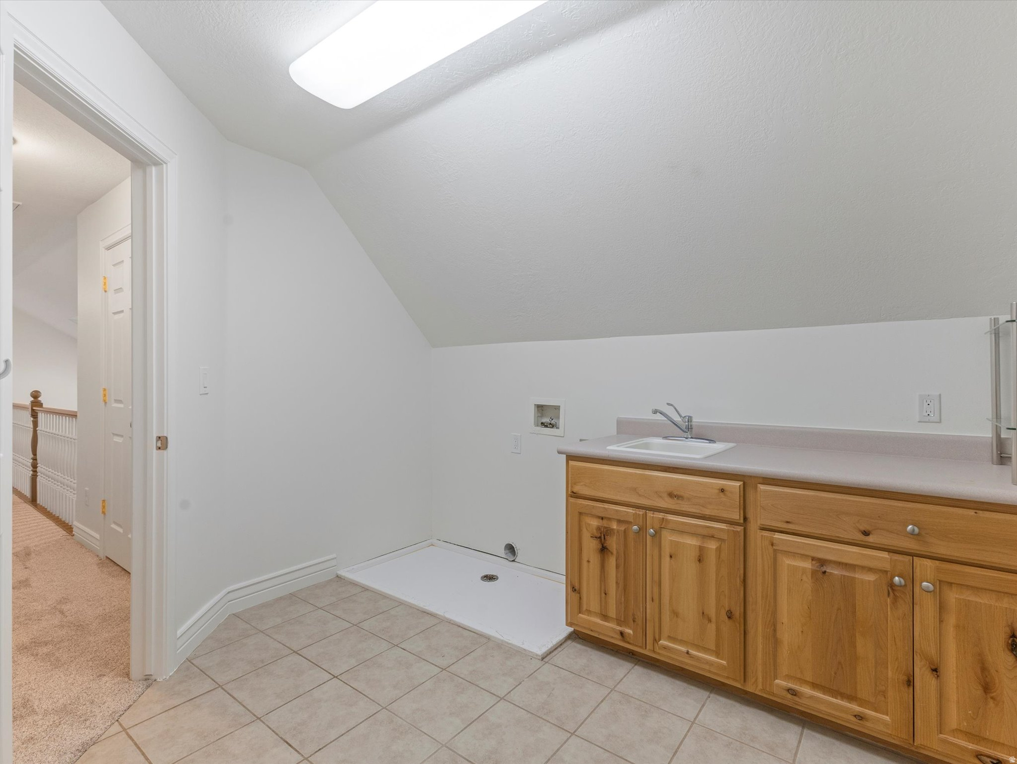 1694 E APPLE ORCHARD CT
