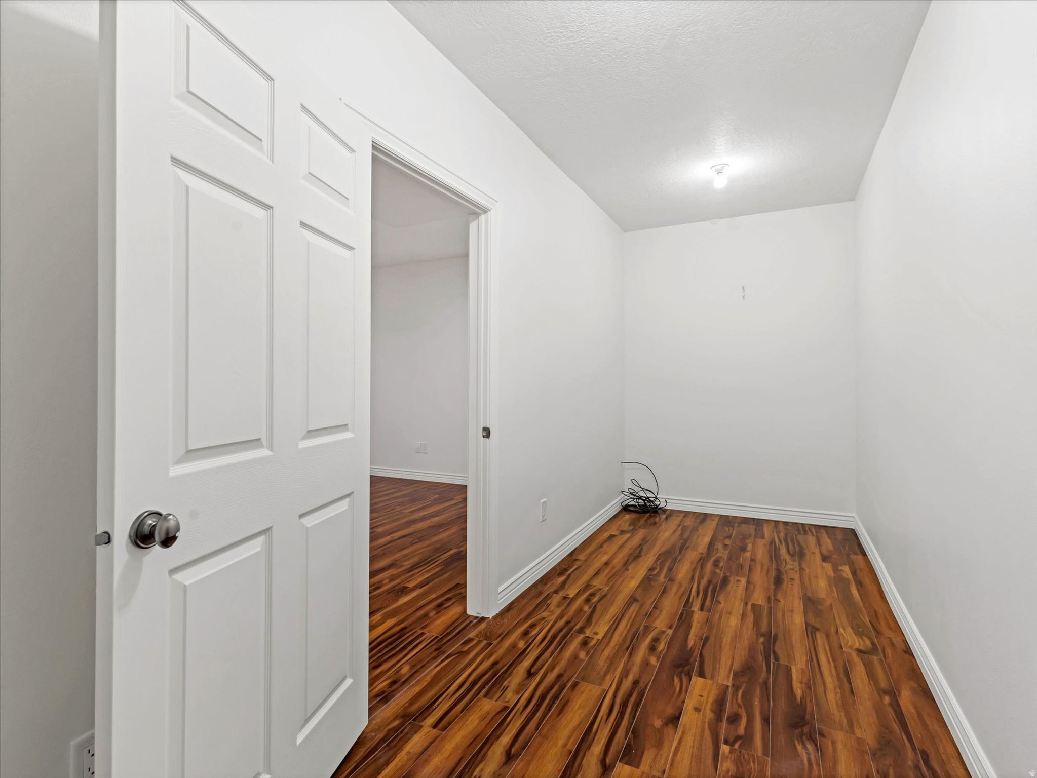 1694 E APPLE ORCHARD CT