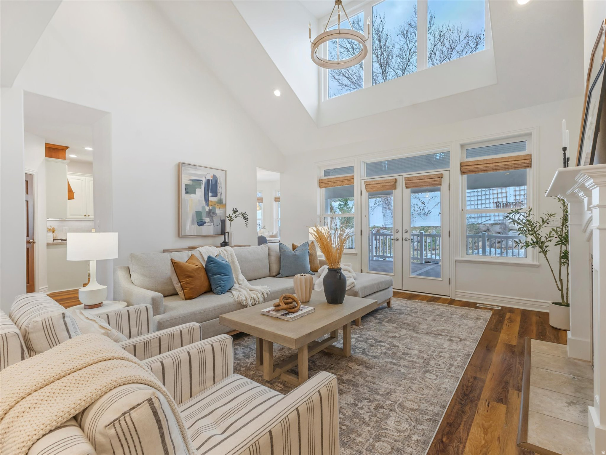 1694 E APPLE ORCHARD CT