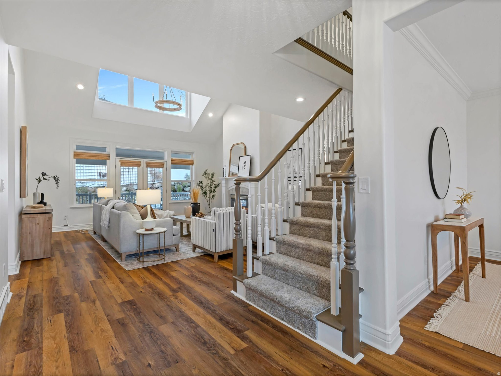 1694 E APPLE ORCHARD CT