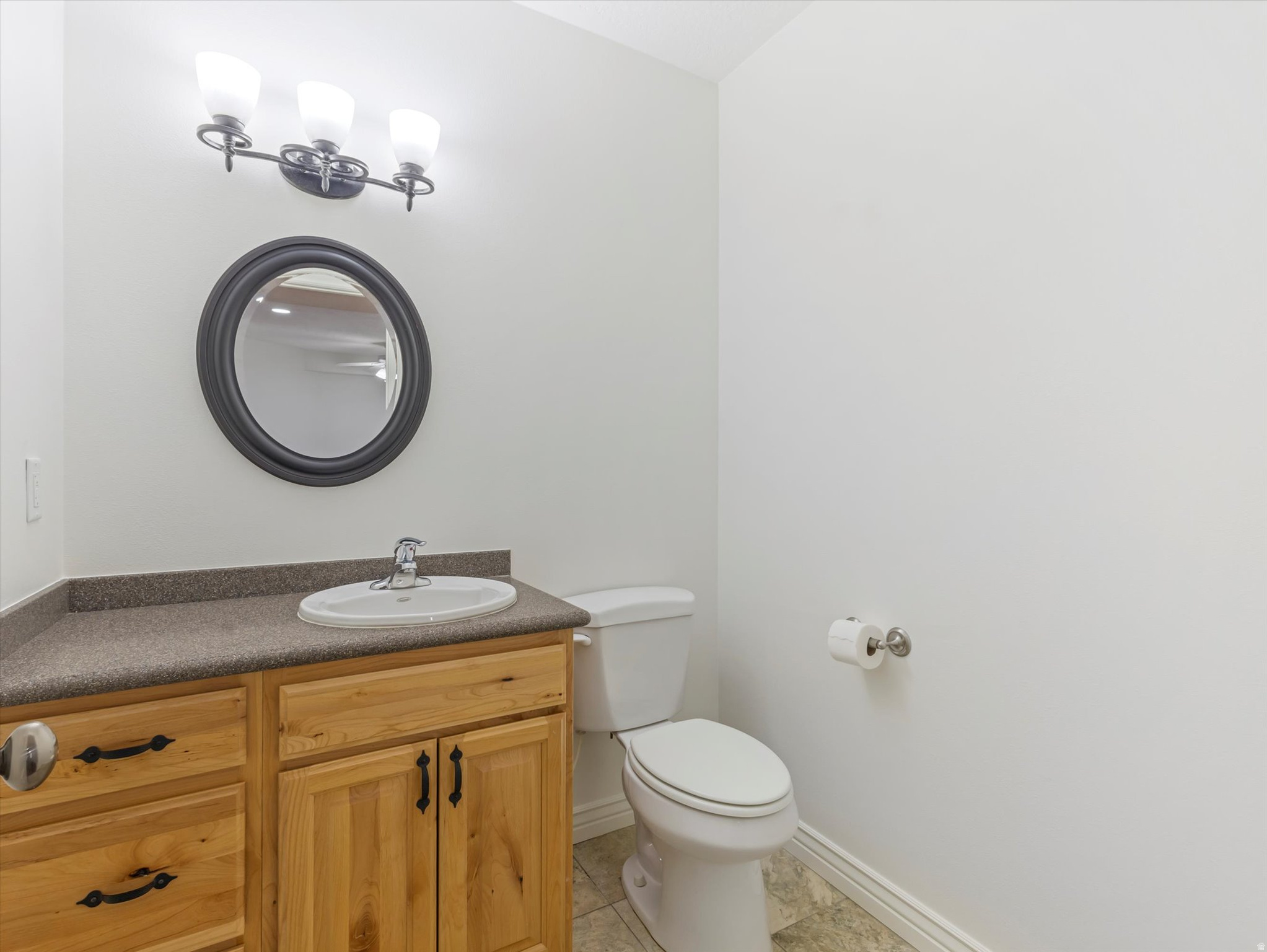 1694 E APPLE ORCHARD CT