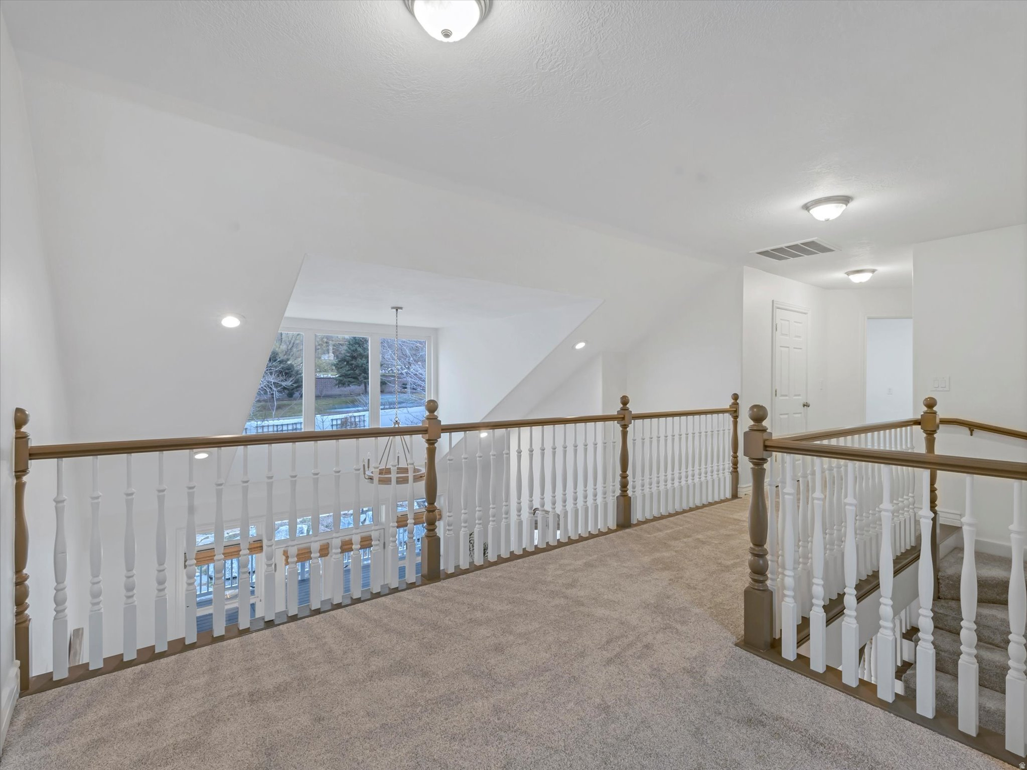 1694 E APPLE ORCHARD CT