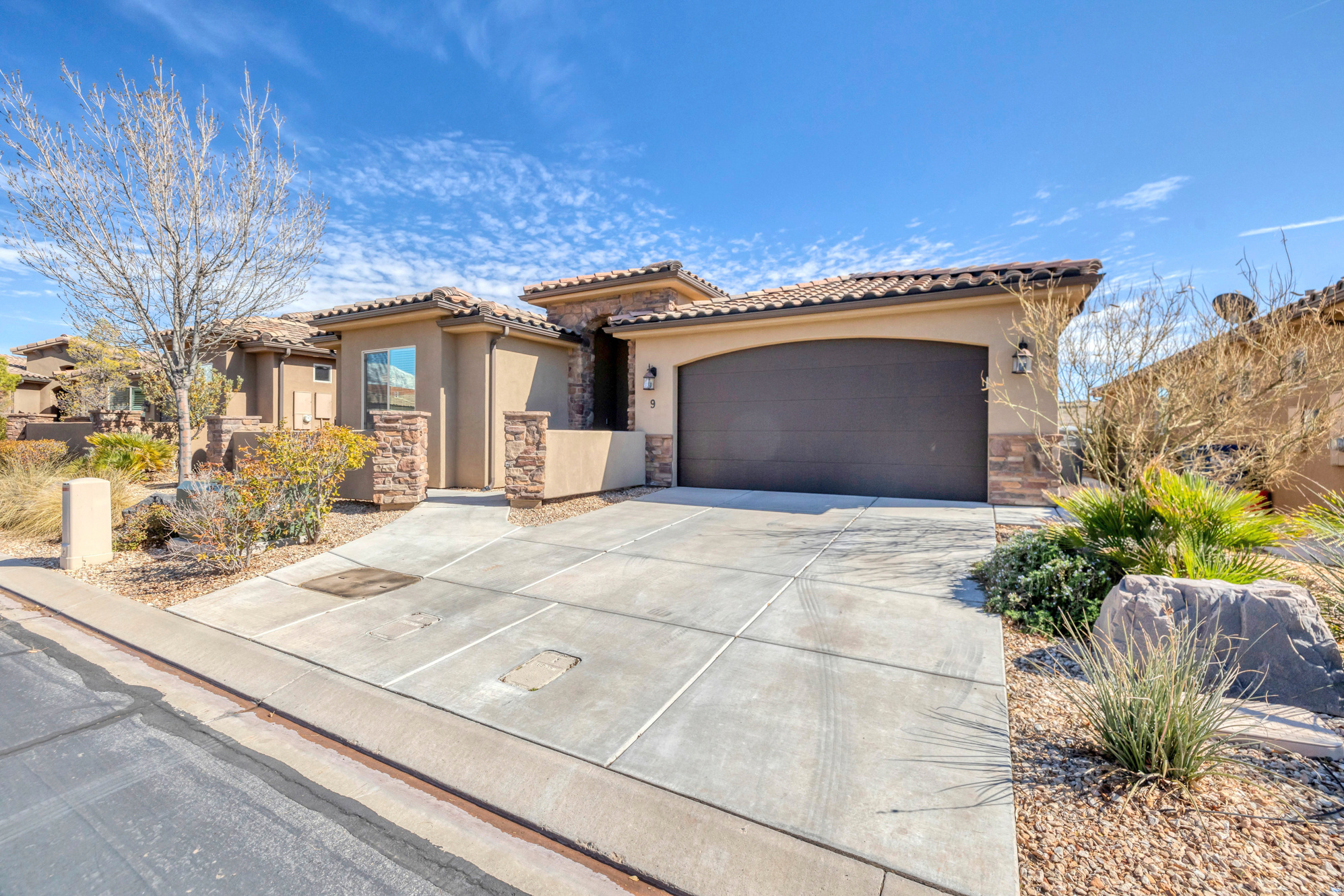 650 N RED STONE RD #9