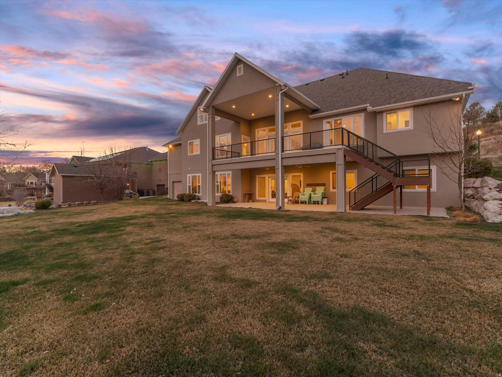 13503 S LOVERS LN