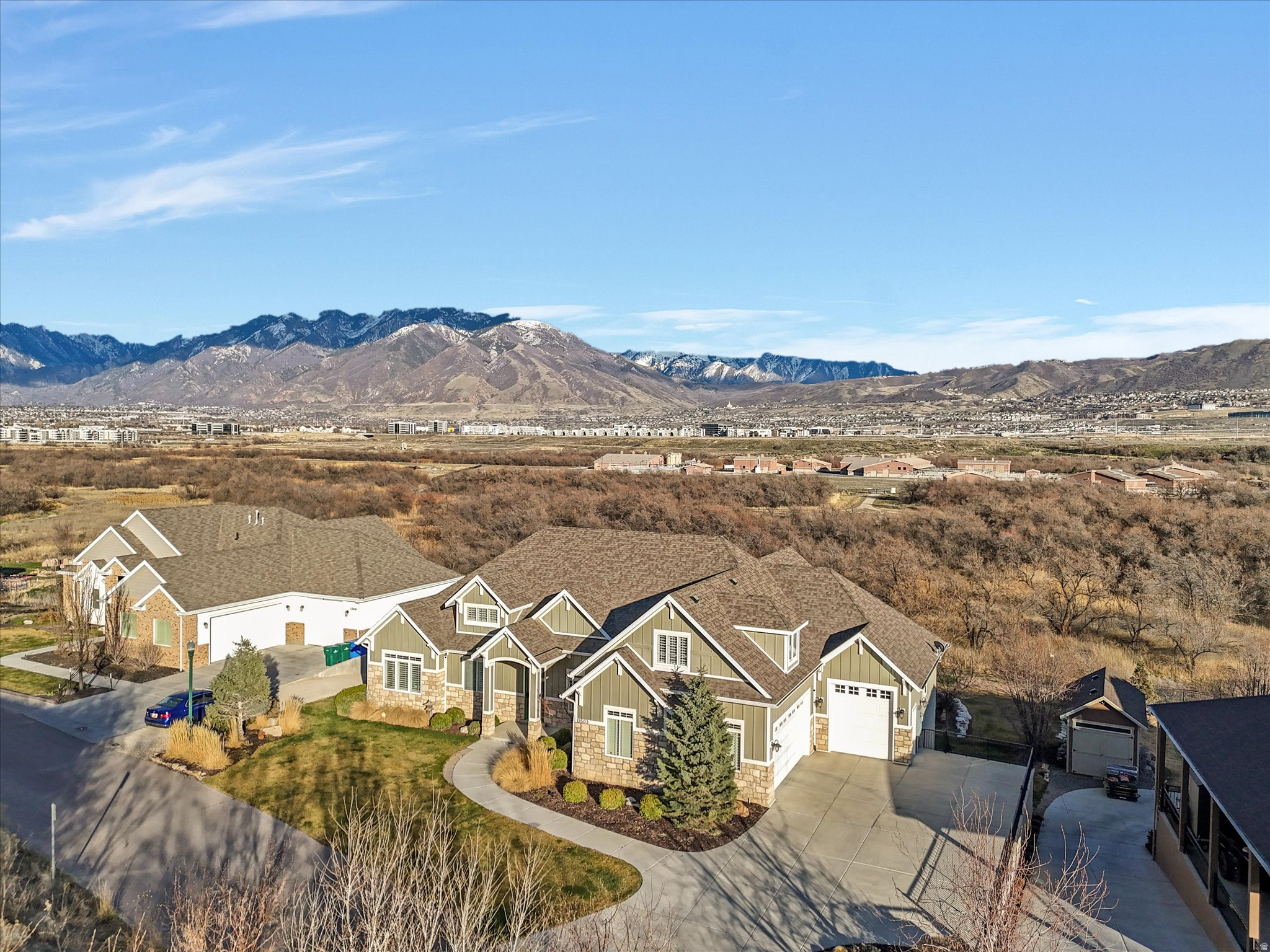 13503 S LOVERS LN