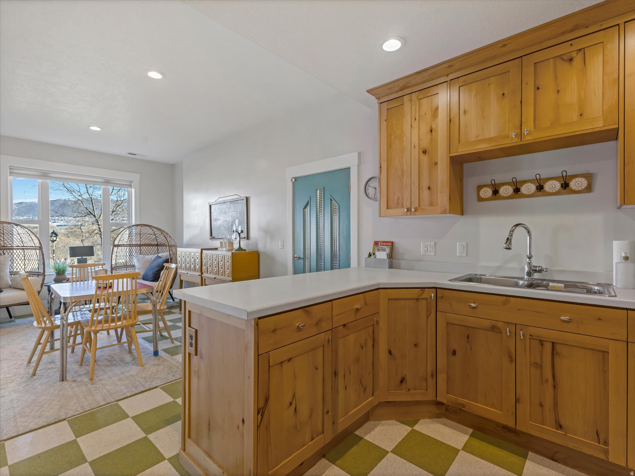 13503 S LOVERS LN