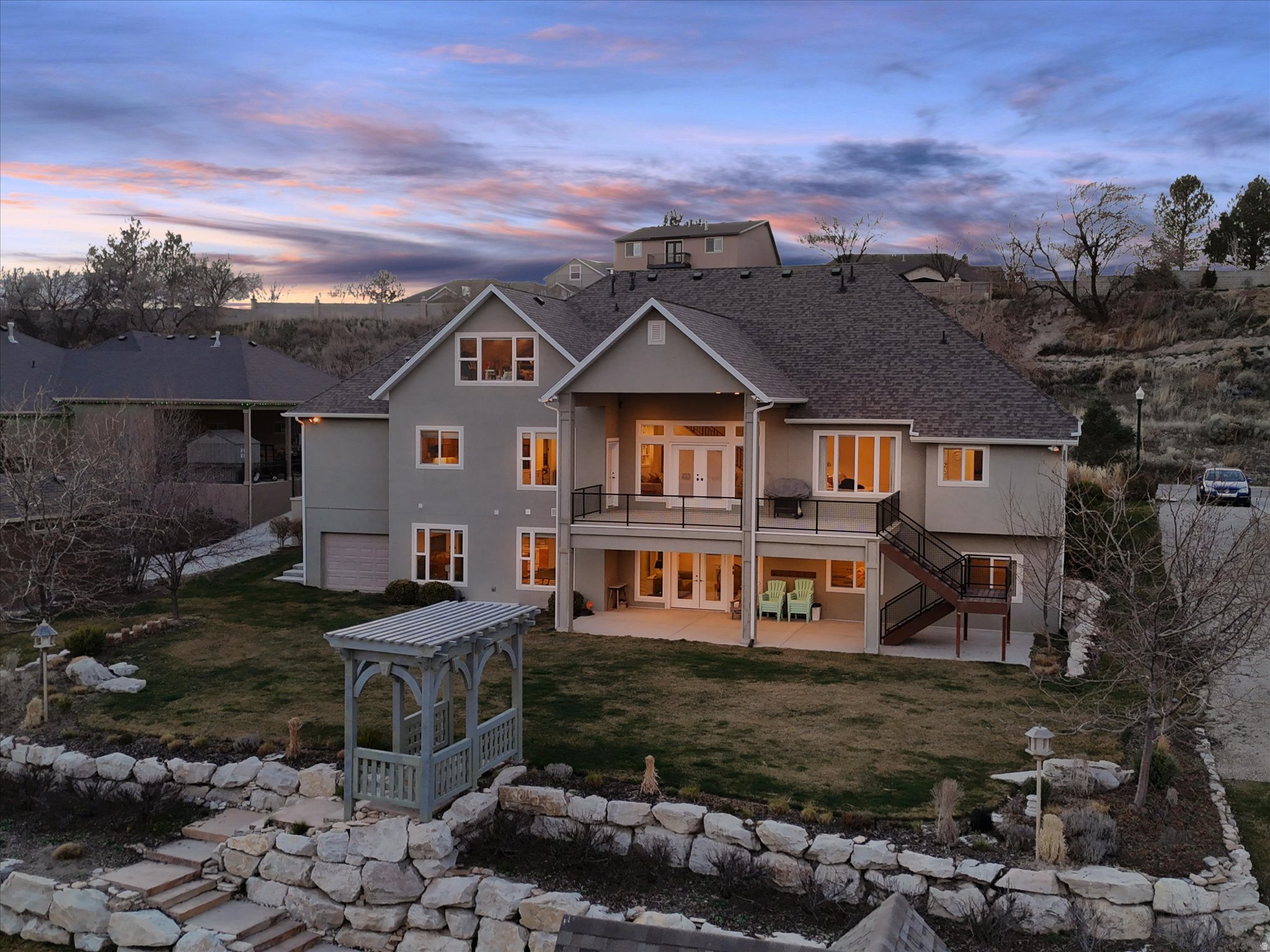 13503 S LOVERS LN